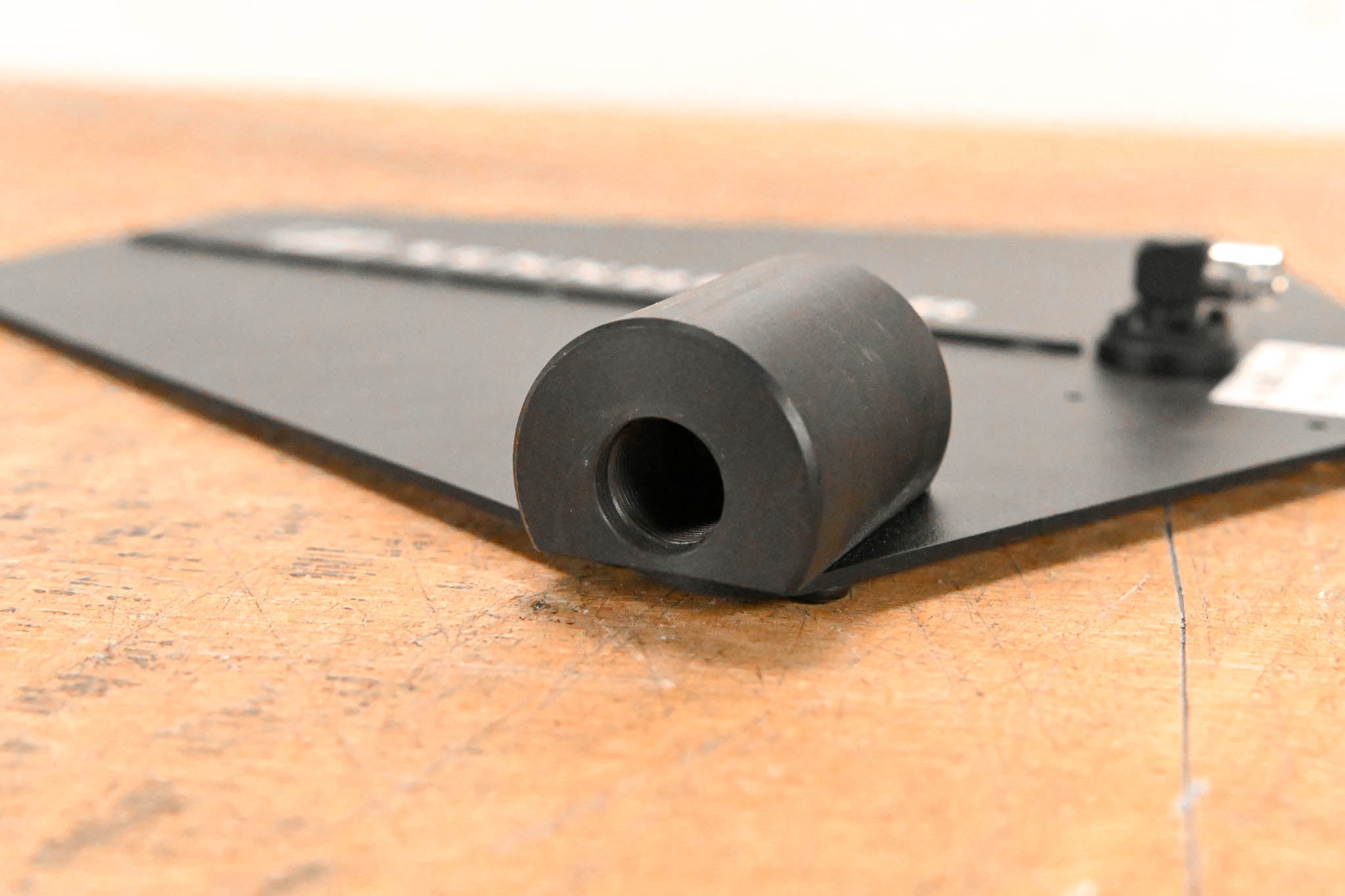 Sennheiser A 2003-UHF Passive Directional Antenna