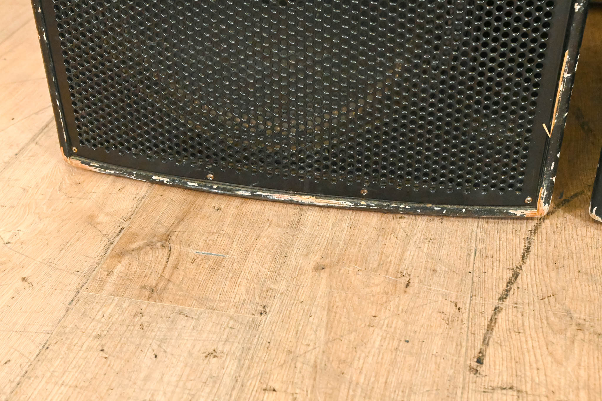 EAW LA325 3-Way Full-Range Loudspeaker (PAIR)