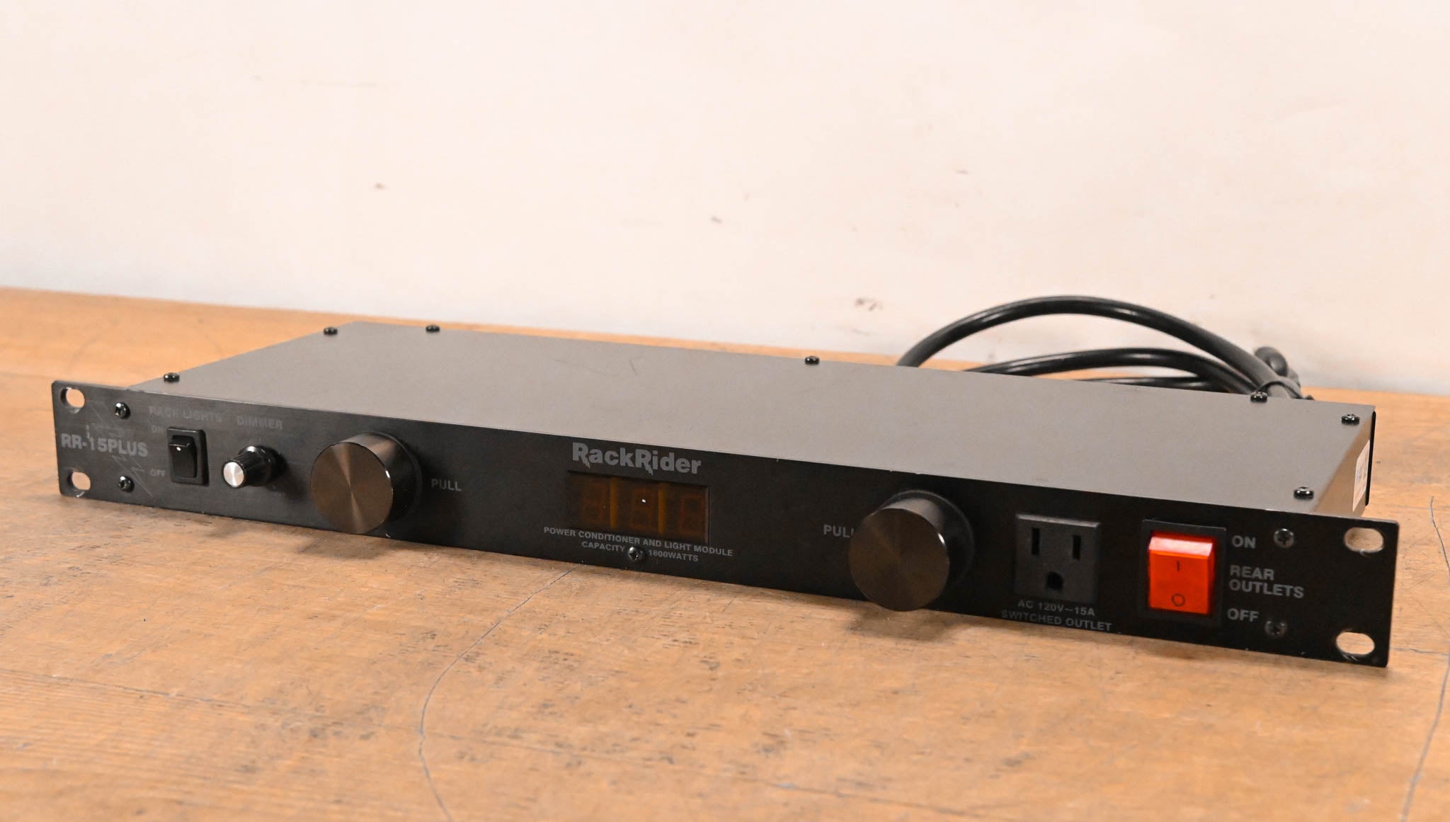 Furman RackRider RR-15PLUS 1RU Power Conditioner w/ Lights + V-Meter