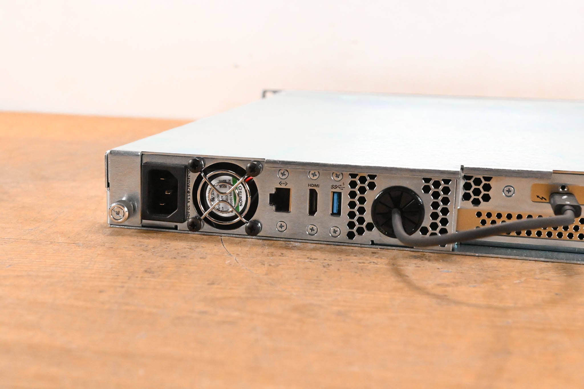 Sonnet xMac mini Server Thunderbolt 3