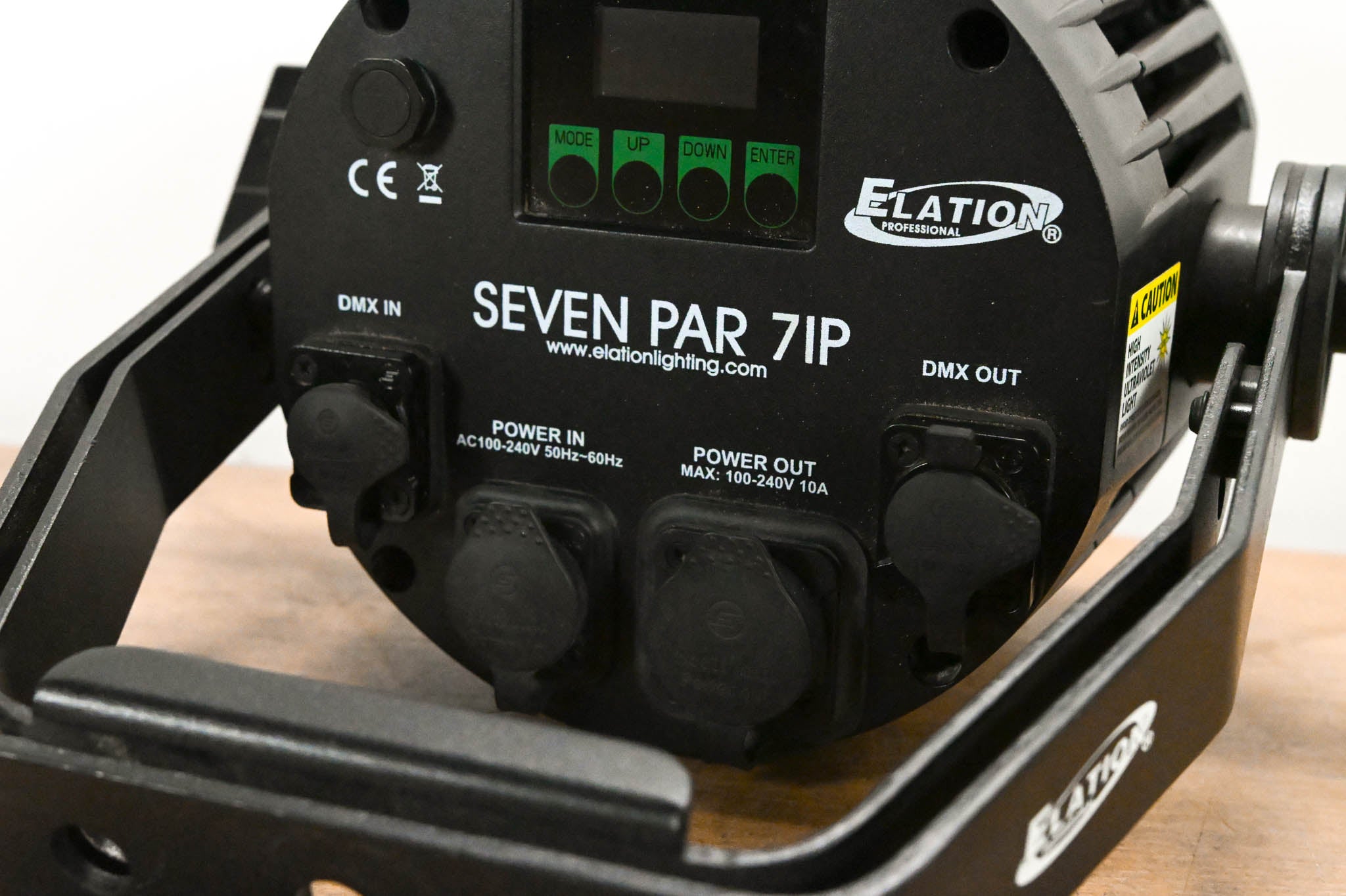 Elation SEVEN PAR 7IP 7-Color LED Par Wash Light (NO POWER CABLE)
