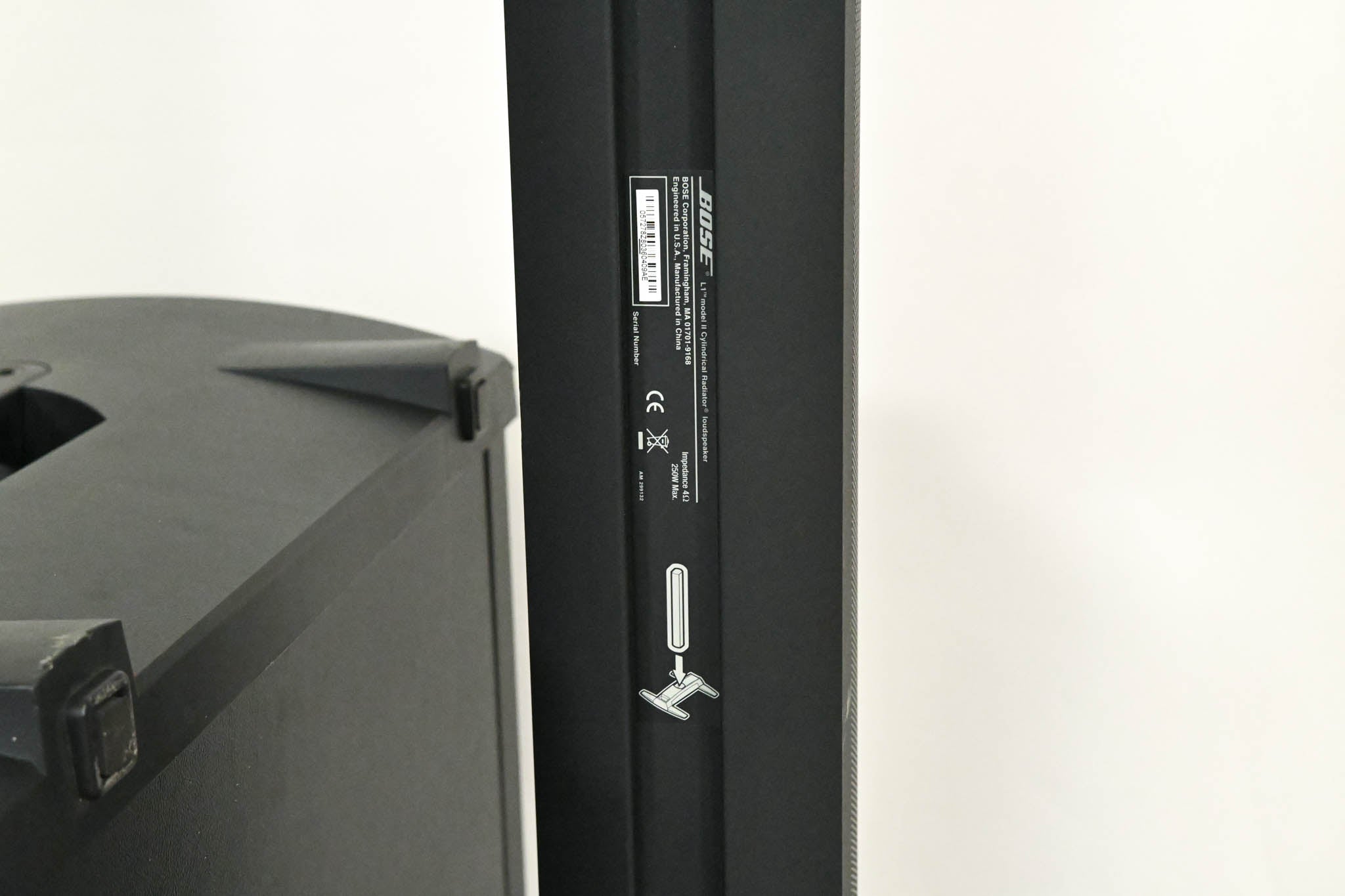 Bose L1 Model II with B2 Bass Module - Portable PA System