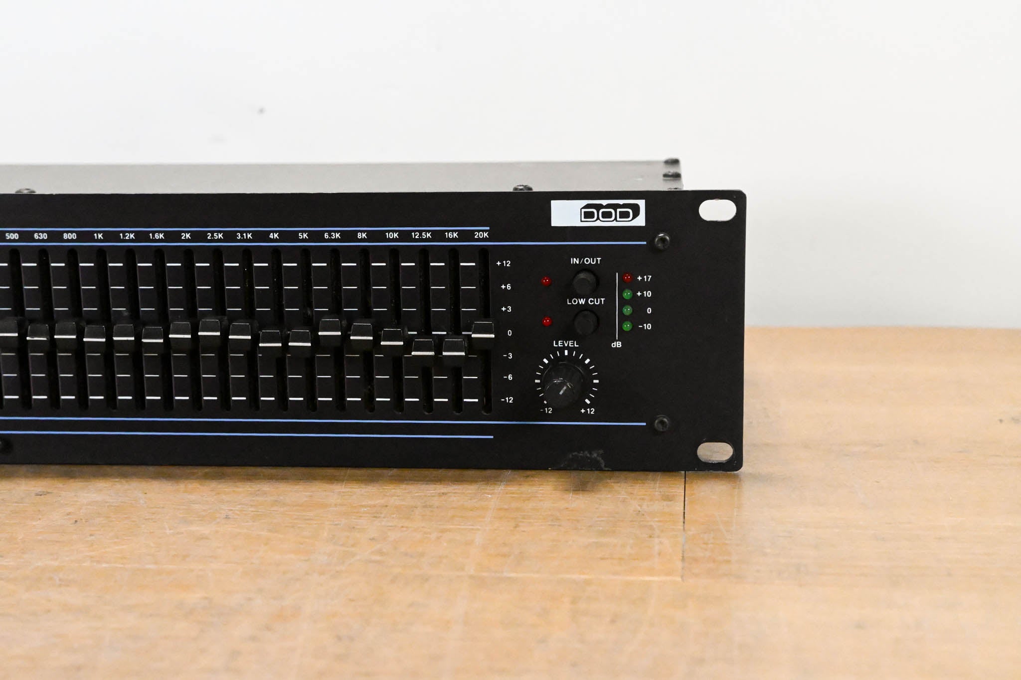 DOD R-831 Rackmount 31-Band Graphic Equalizer