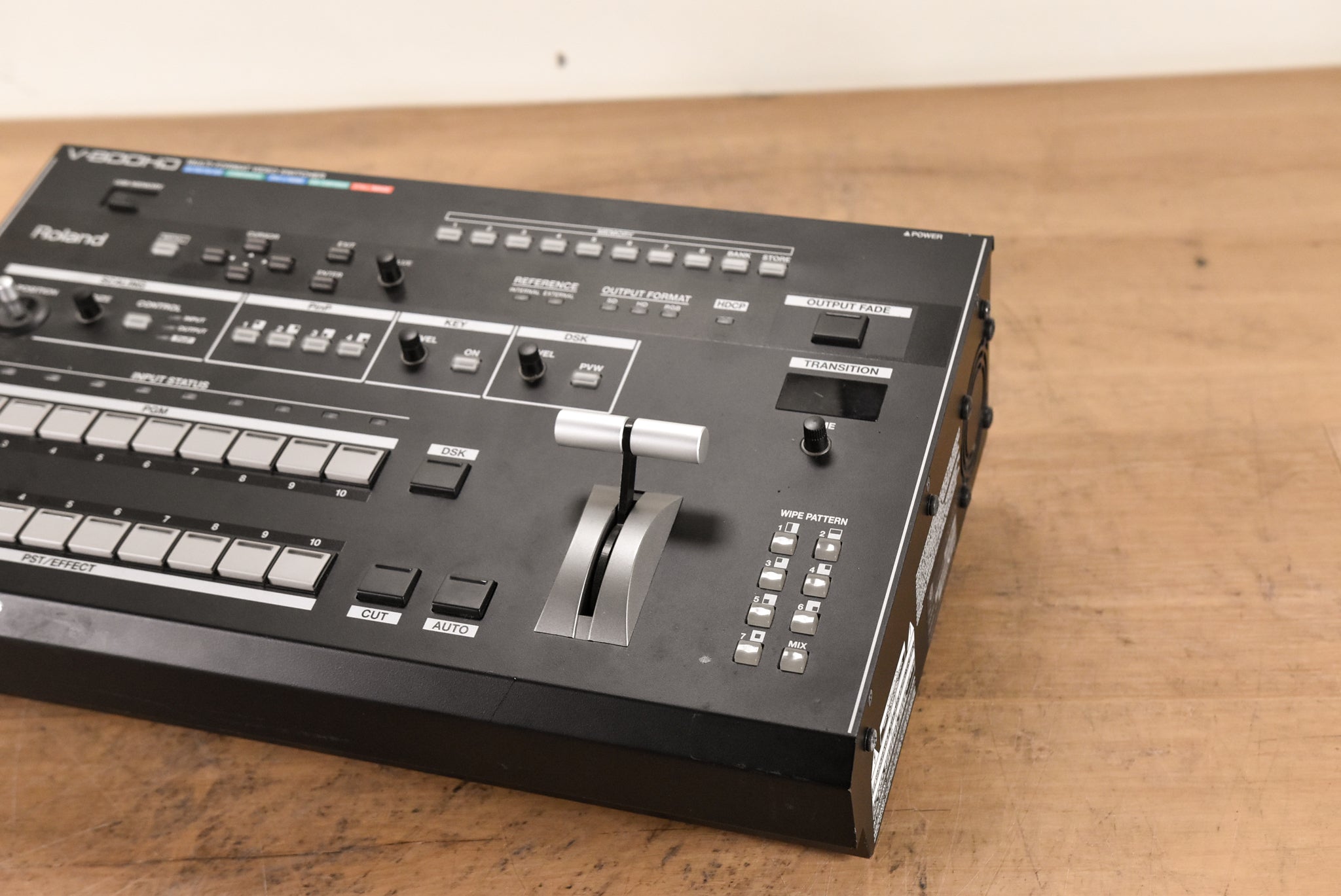 Roland V-800HD ビデオスイッチャー Roland V-800HD MKII - Audio General Inc.