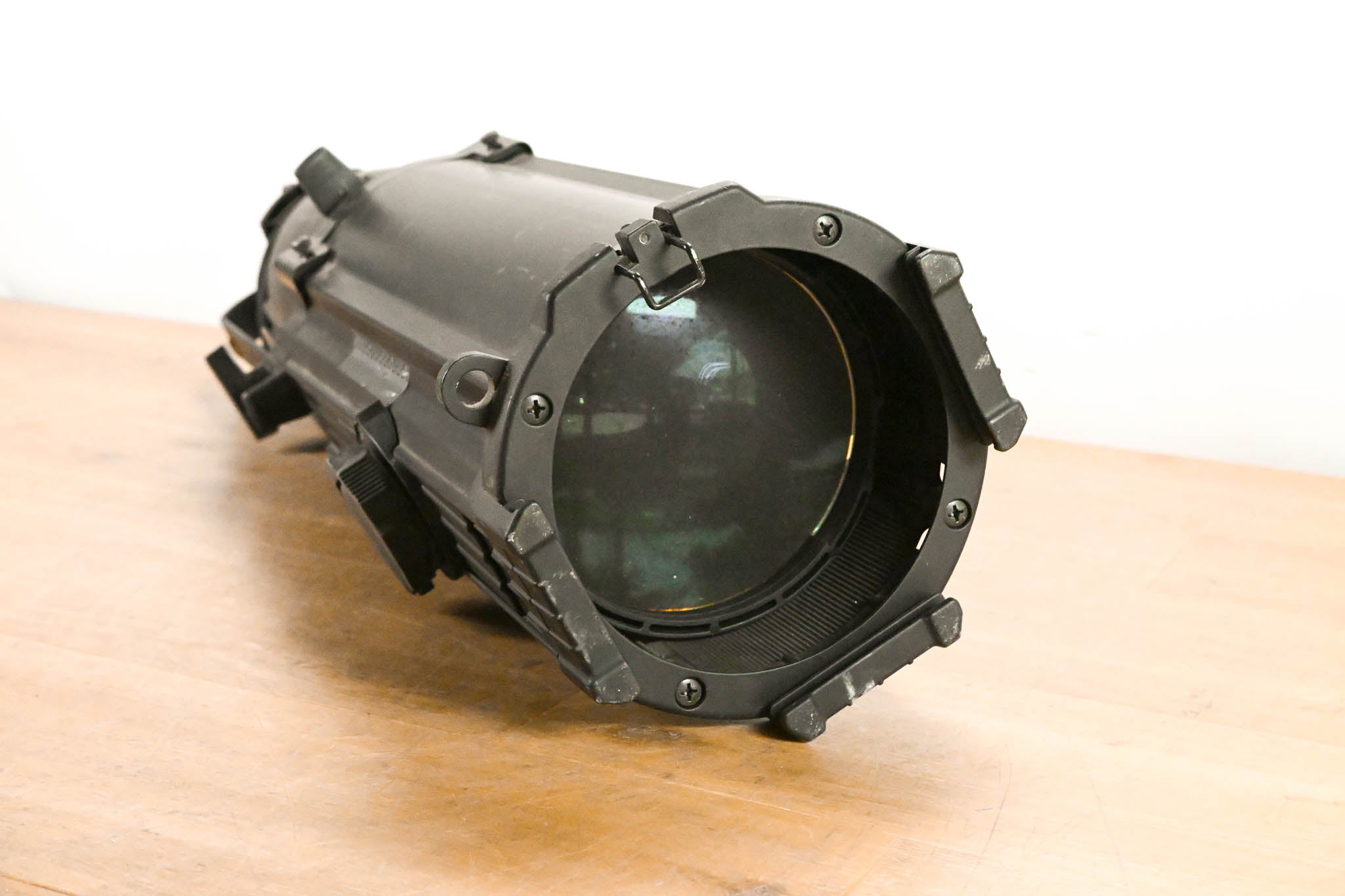 ETC Source Four Zoom 15-30 Degree 750 Ellipsoidal Light