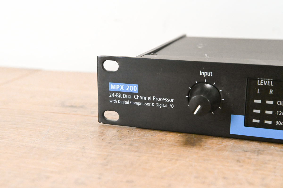 Lexicon MPX 200 24-Bit Two-Channel Multi-Effect Processor