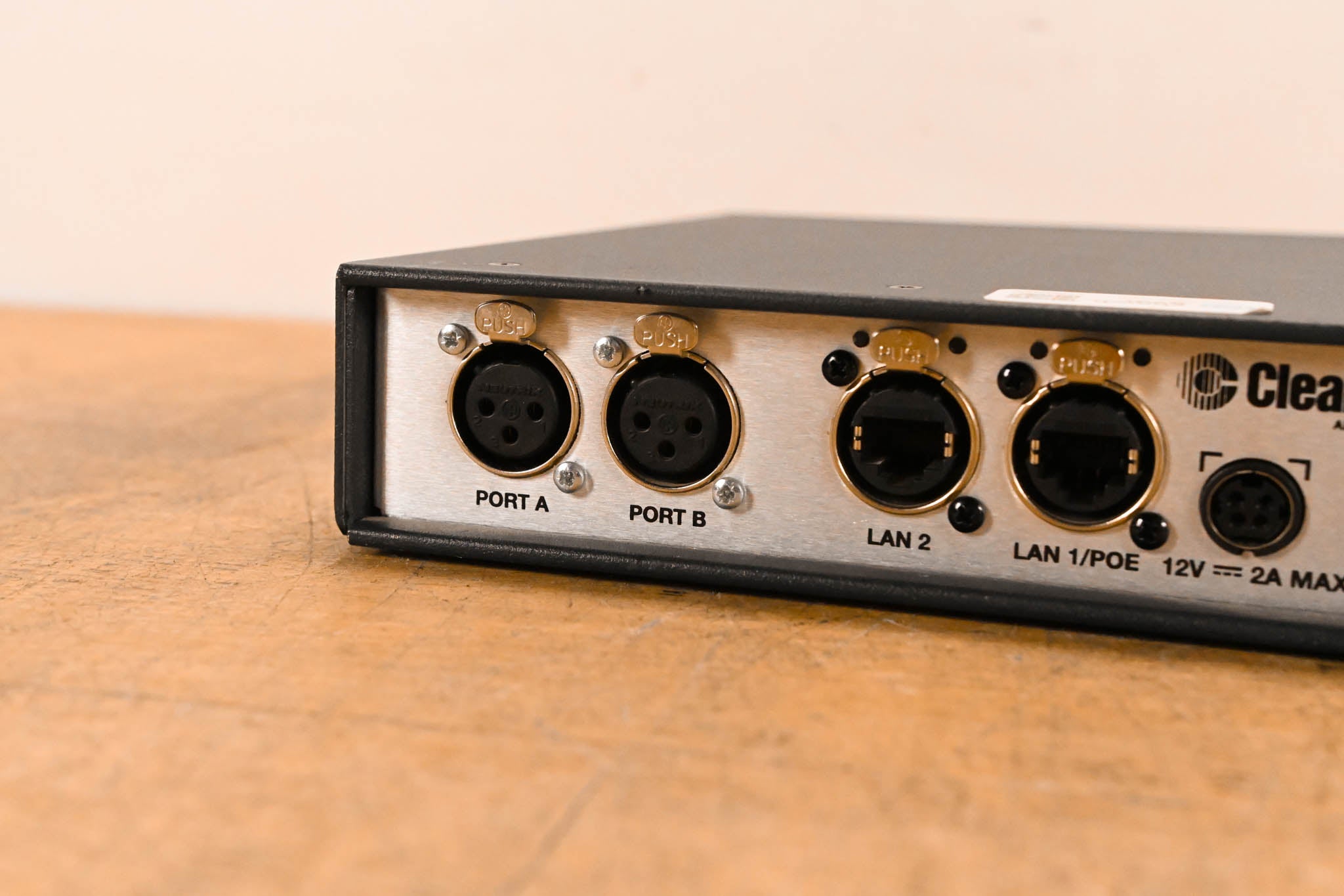 Clear-Com LQ-2W2 Compact 2-Port Partyline IP Interface (NO POWER SUPPLY)