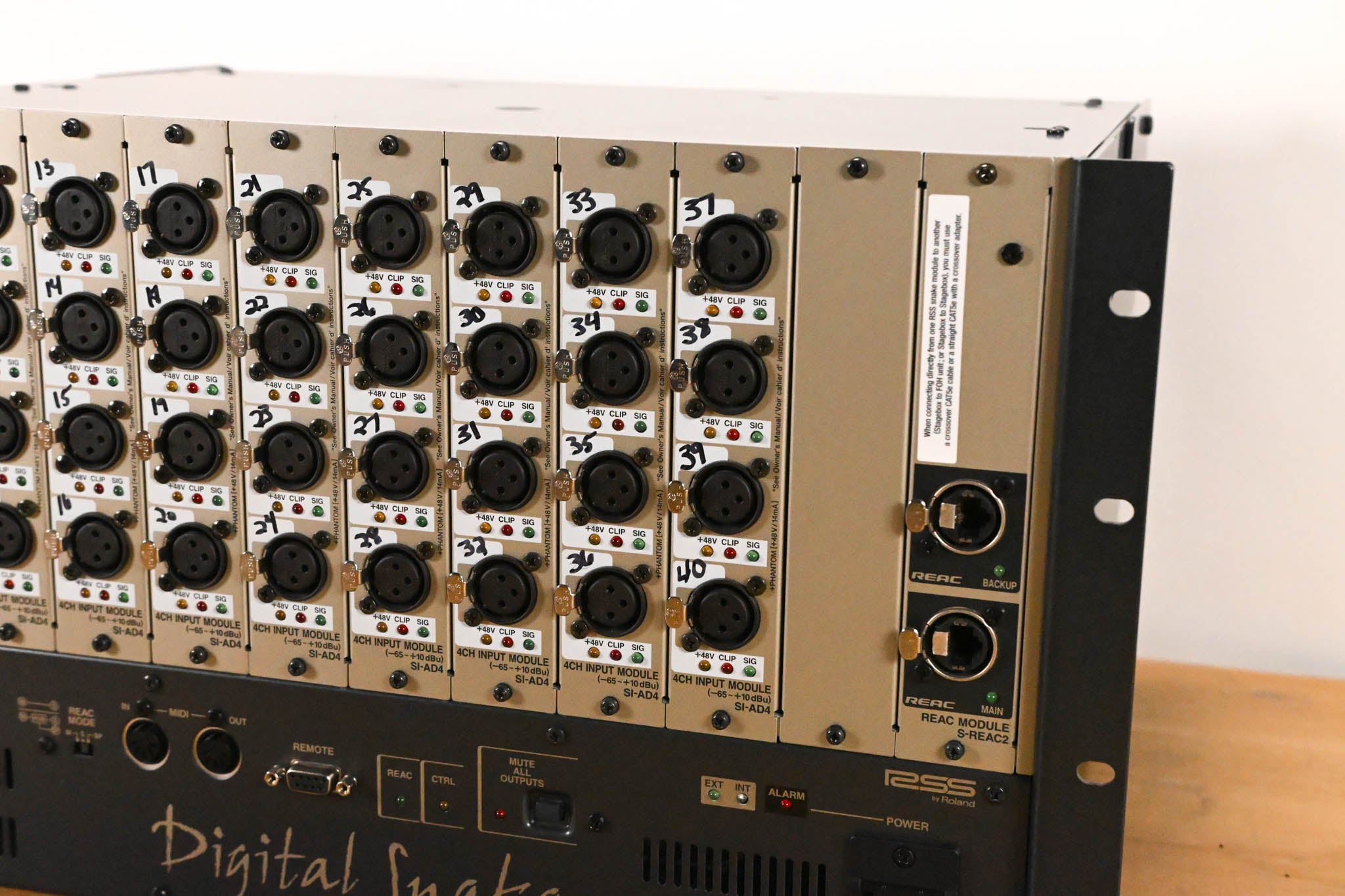 Roland S-4000S Digital Snake 40-Input Modular Stage Unit CG01ZH9