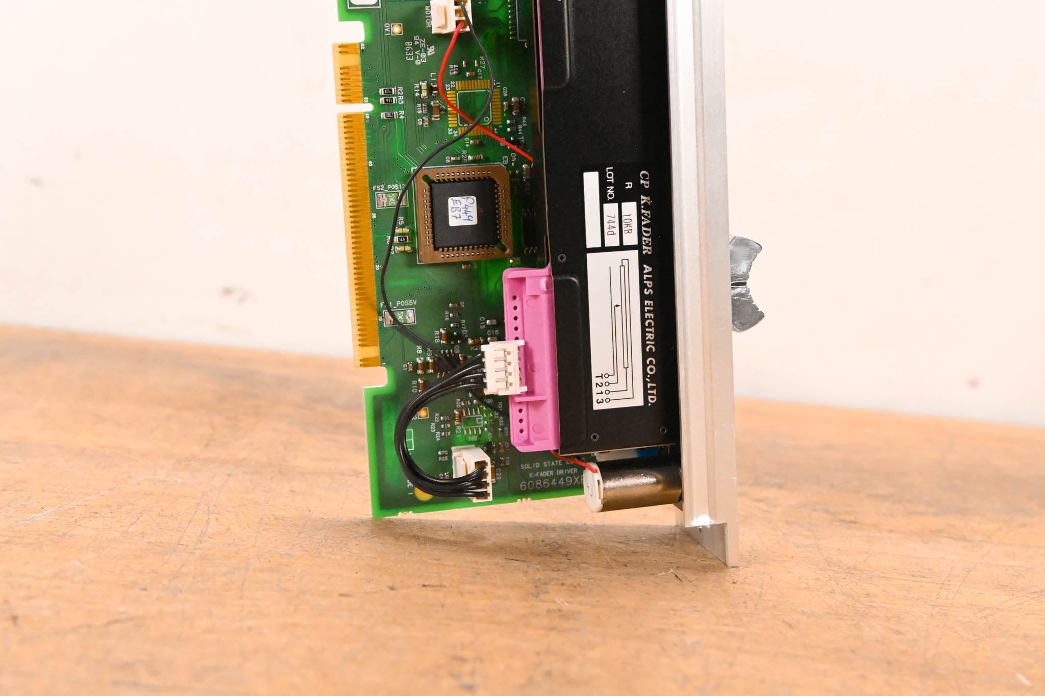 Solid State Logic C300 HD Motorized Fader Module – ALPS K-Fader Assembly