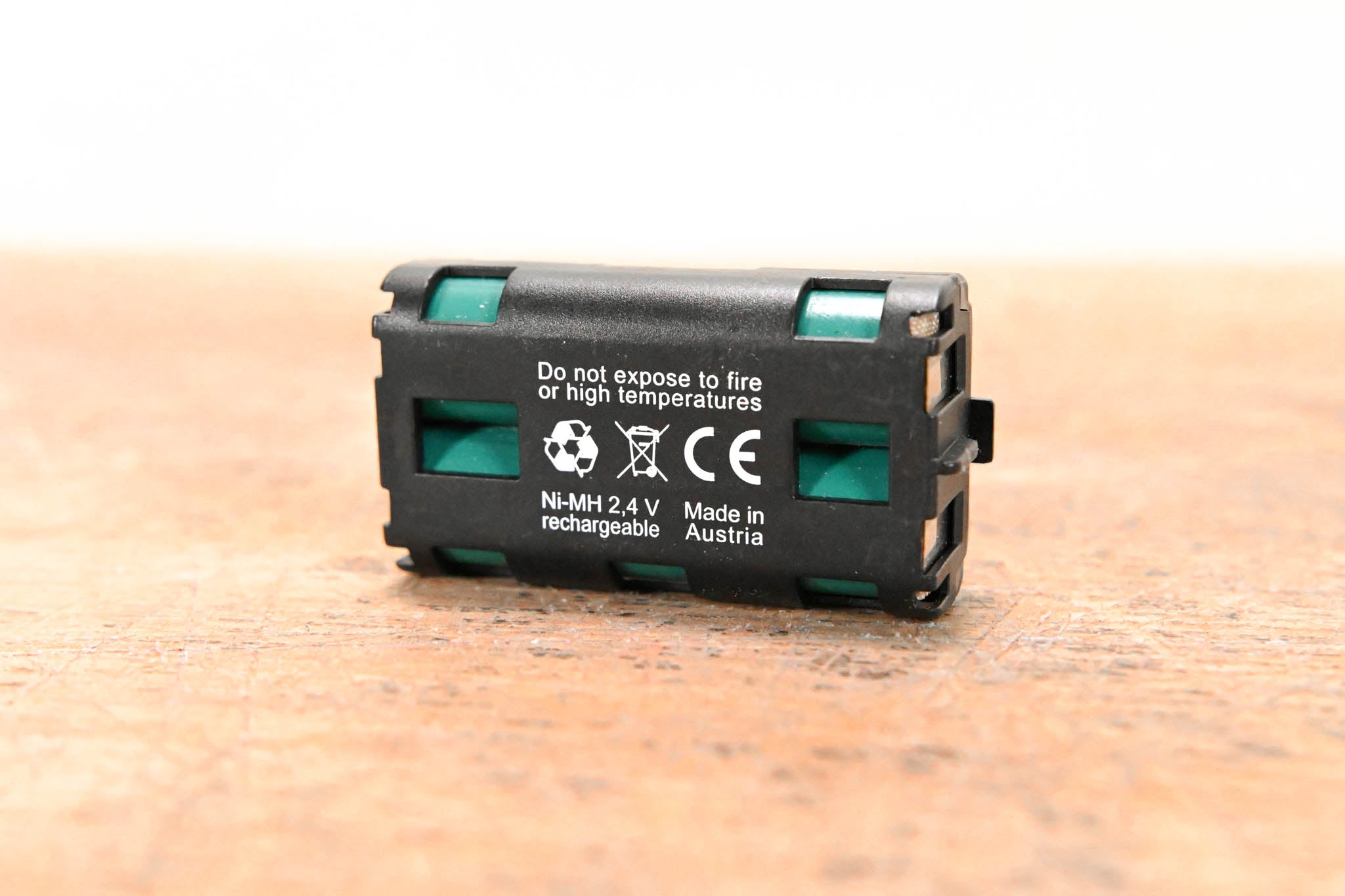 AKG BP4000 Battery Pack for WMS4000/4500 Wireless Microphone System