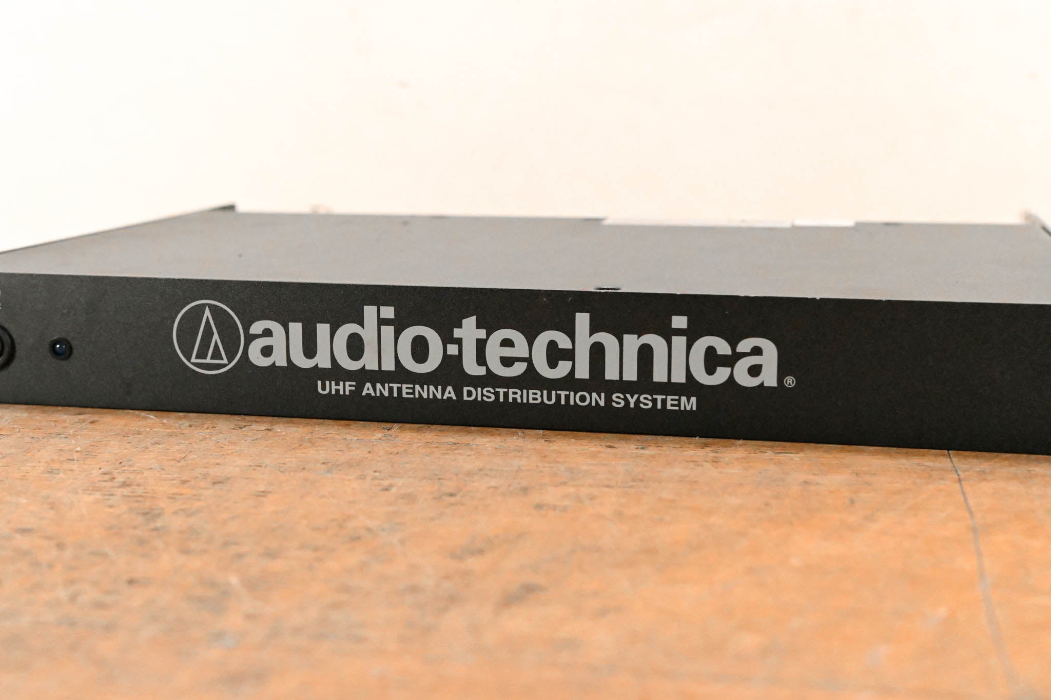 Audio-Technica AEW-DA660D UHF Antenna Distribution System