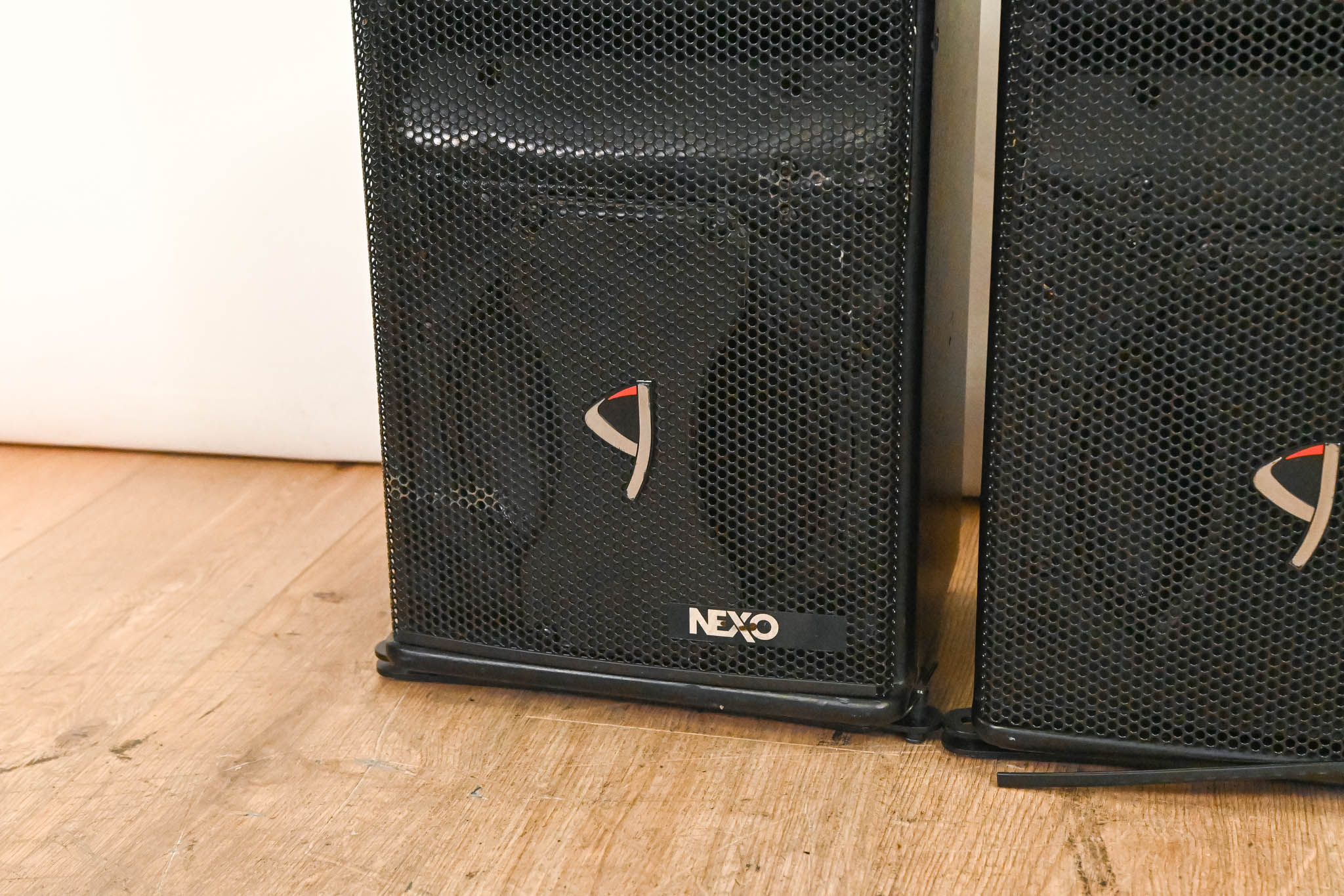 NEXO GEO S805 Compact High-Output Array Module (PAIR)