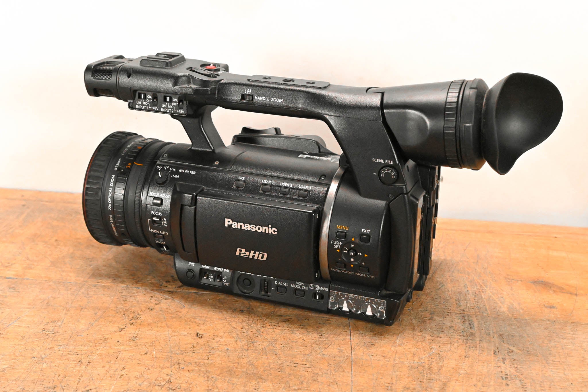 Panasonic AG-HPX255P P2 HD Handheld Camcorder CG01QM9