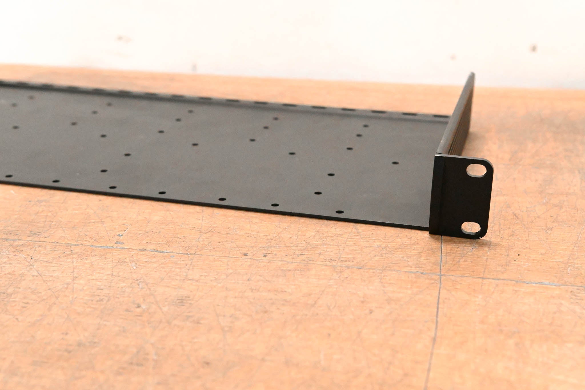 Blackmagic Design Universal Rack Shelf