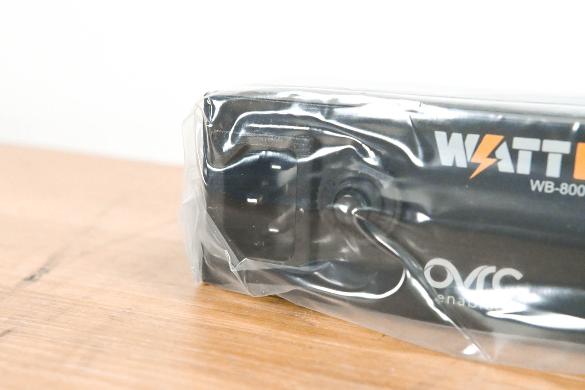 WattBox WB-800VPS-IPVM-12 Vertical IP Power Conditioner (12 Outlets)