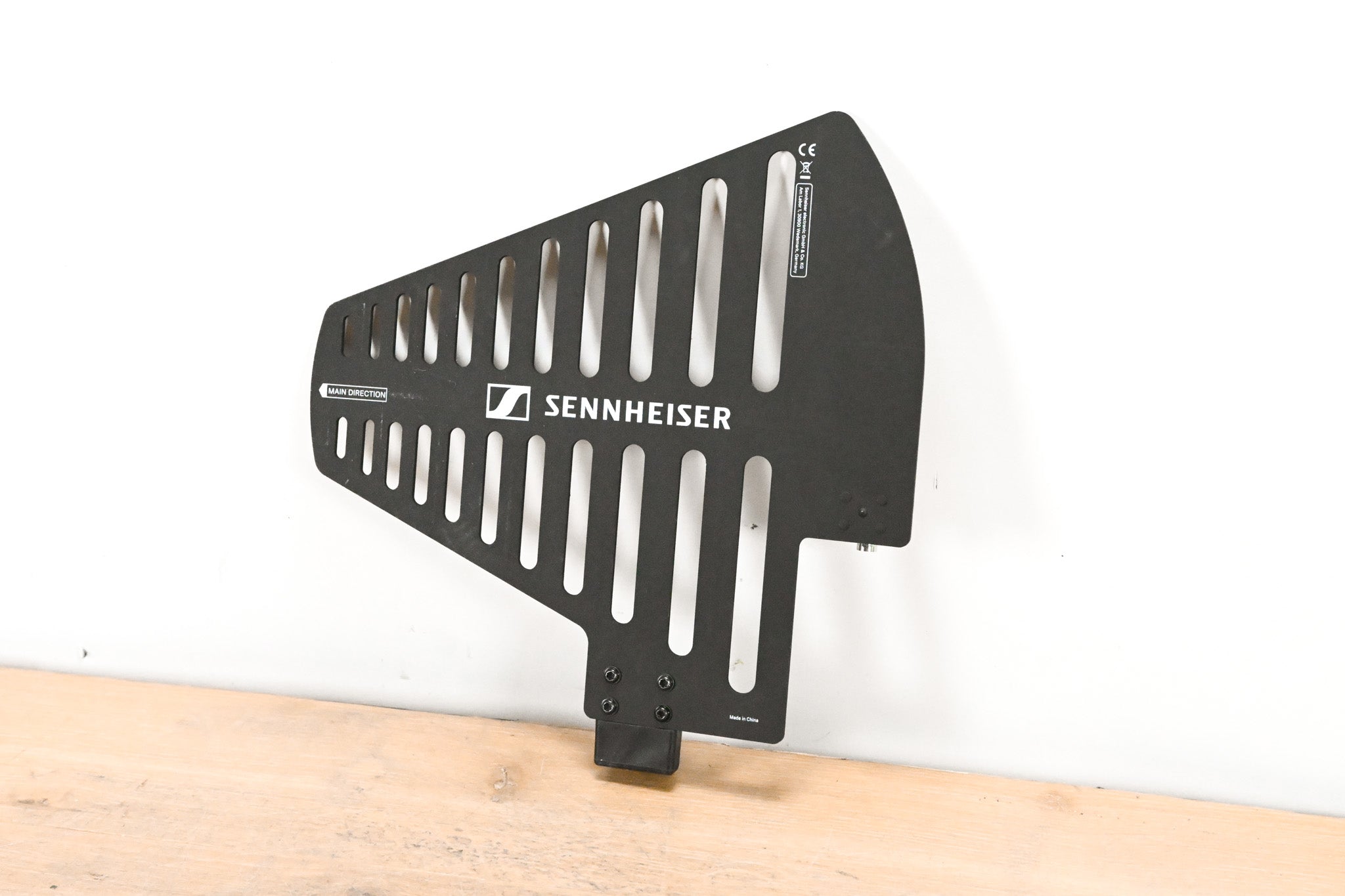 Sennheiser ADP UHF Directional Antenna (470-1075 MHz)