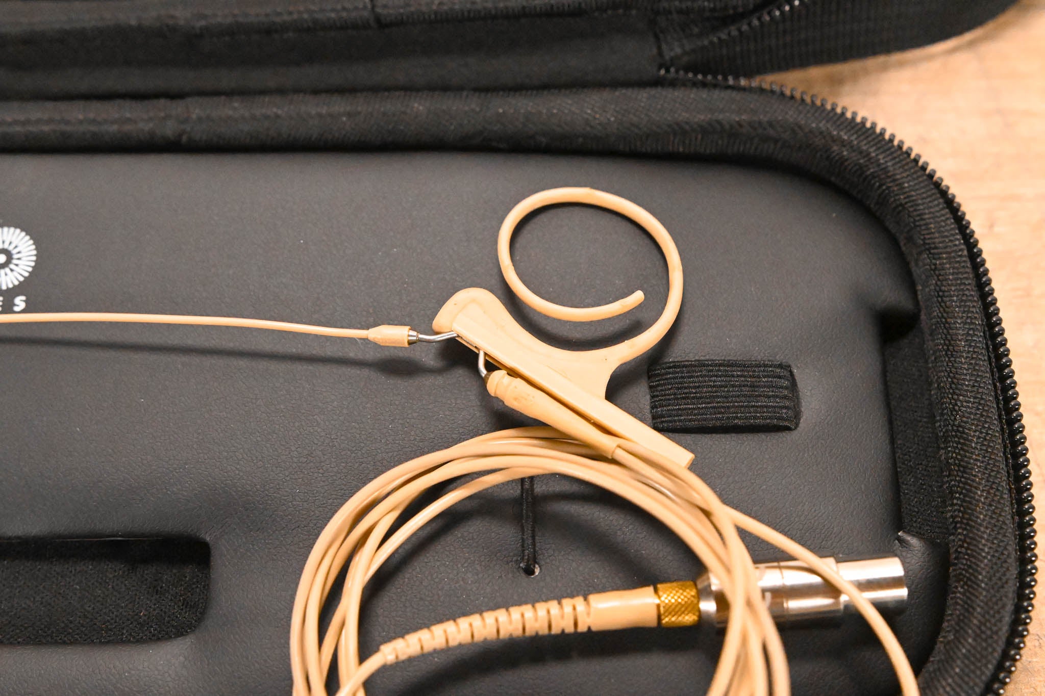 DPA Microphones 4266 CORE Omni Earset Mic w/MicroDot Connector - Beige
