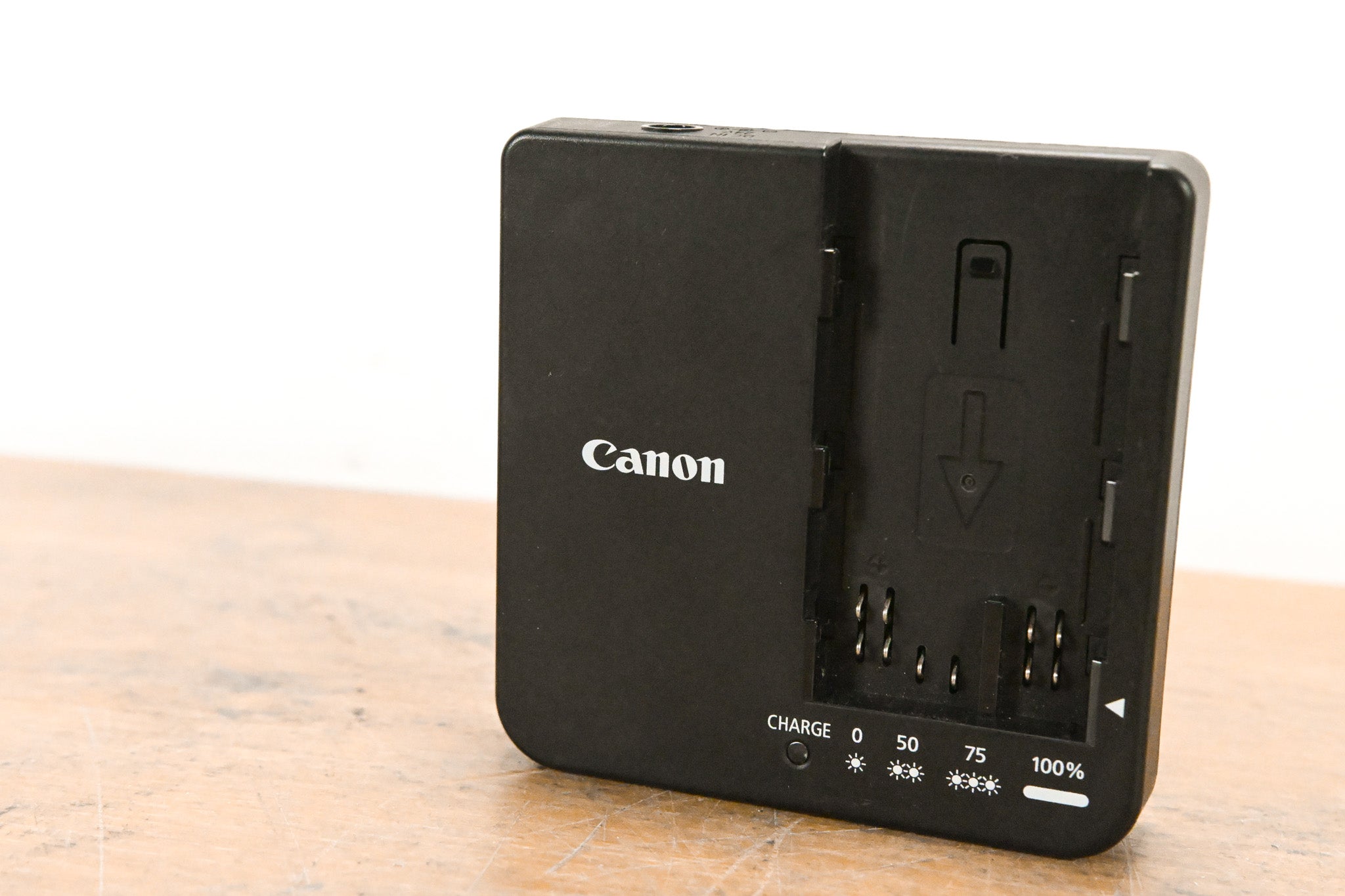 Canon CG-A20 Battery Charger (NO POWER SUPPLY)