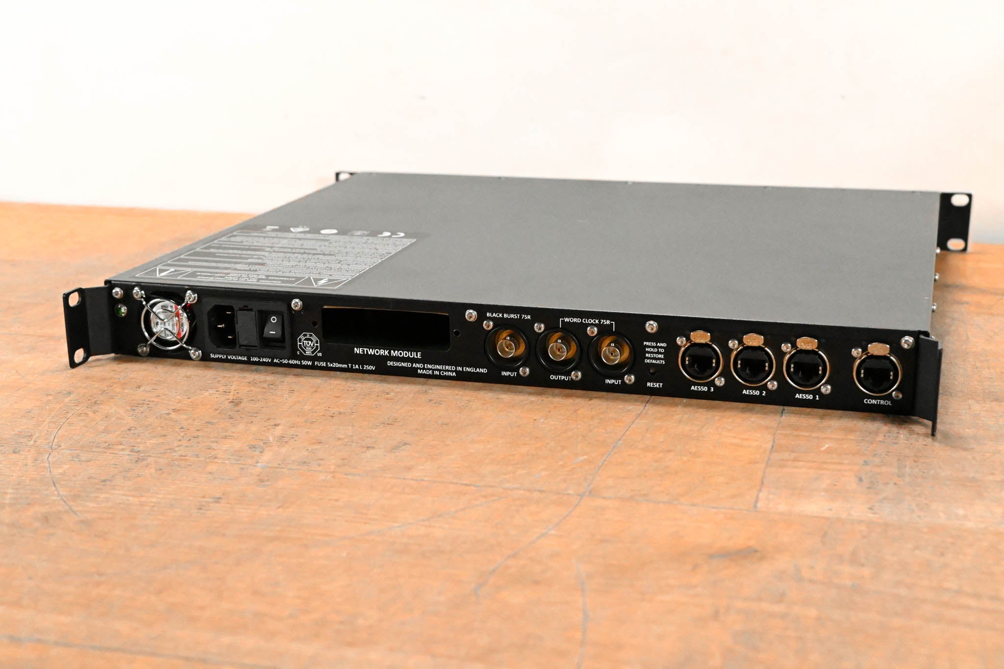 Klark Teknik DN9650 Digital Audio Network Bridge