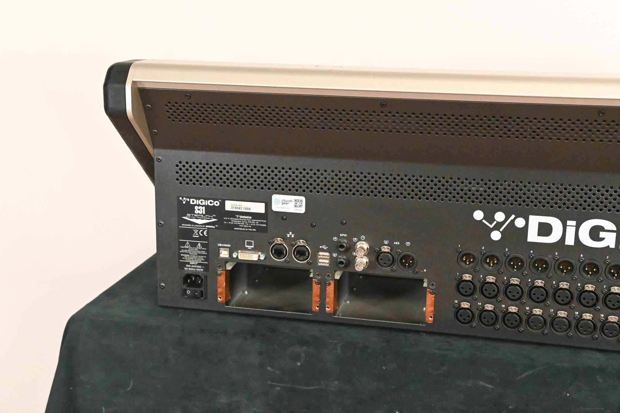 DiGiCo S31 48-Channel Digital Mixing Console