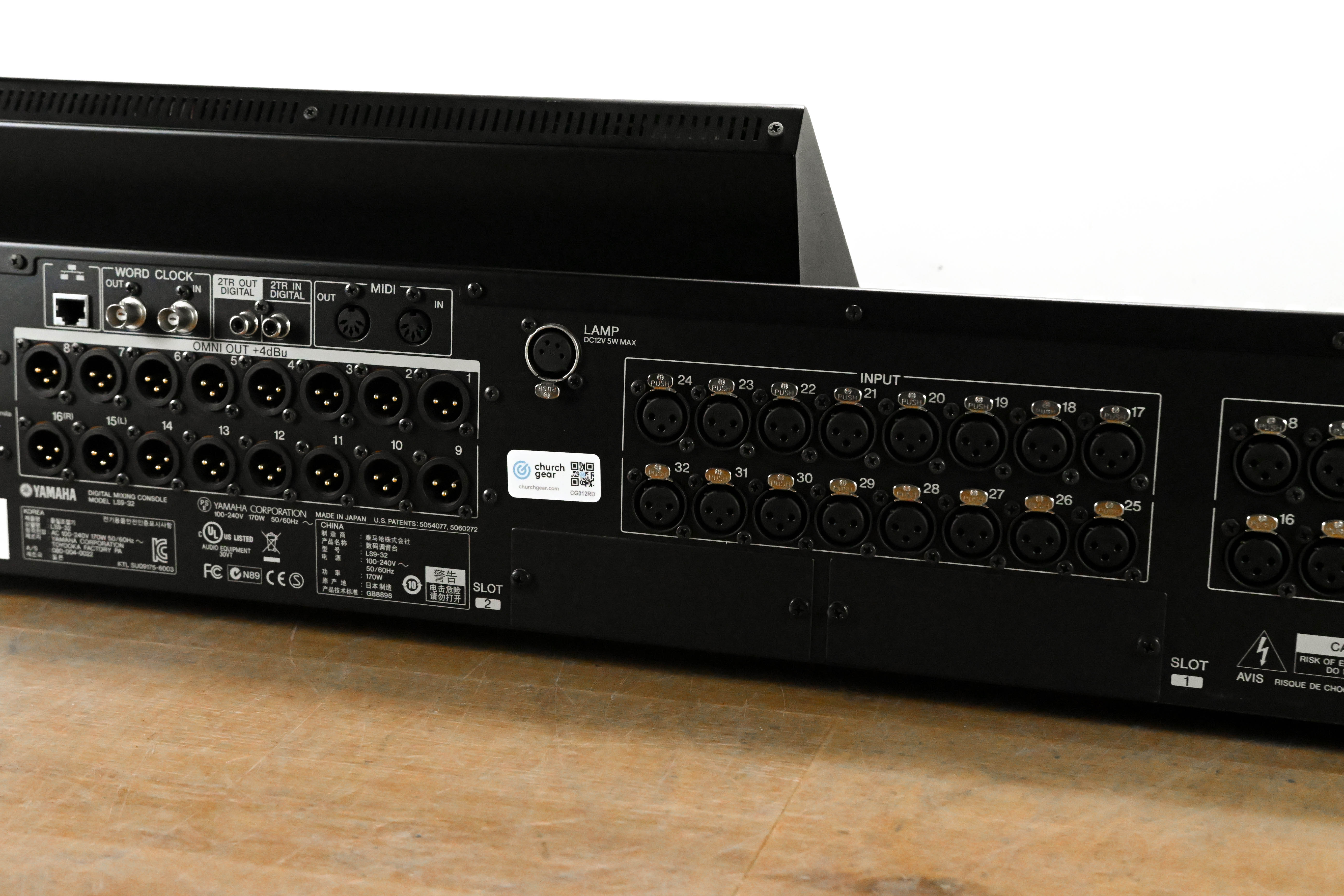 Yamaha LS9-32 32-Input Digital Mixing Console
