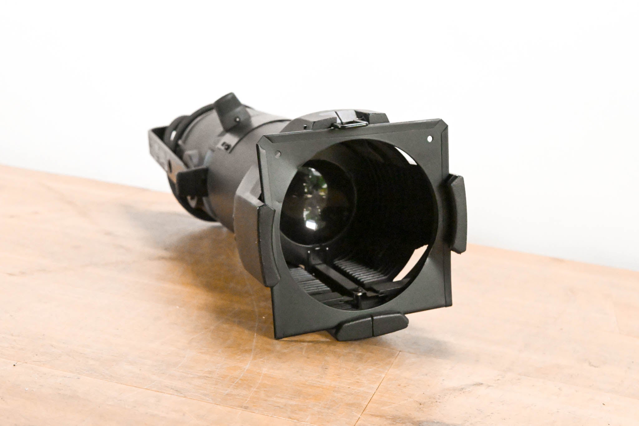 ETC Source Four Jr 26 Degree 575 Ellipsoidal Light