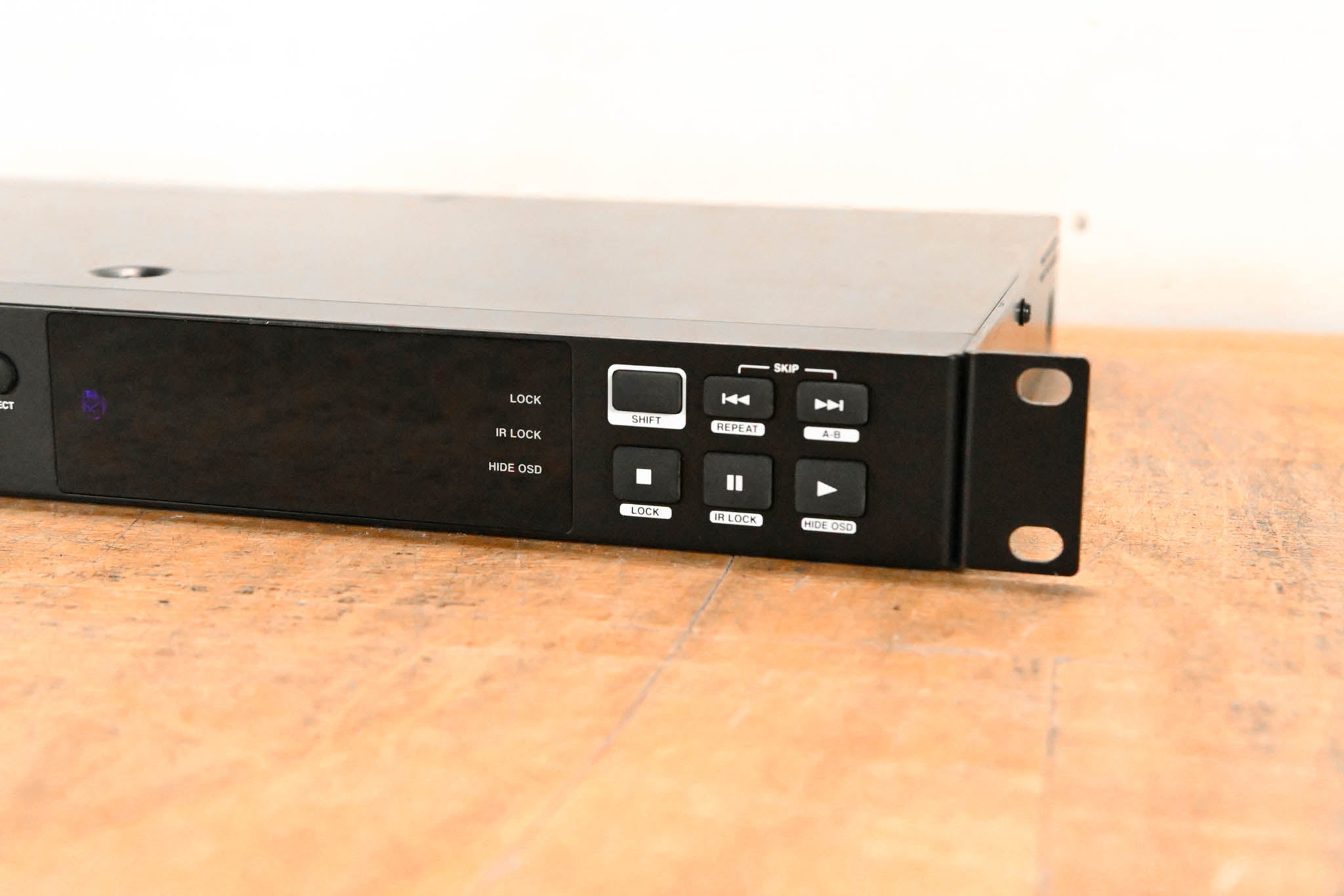Denon DN-500BD Blu-Ray, DVD, and CD Player (NO REMOTE)