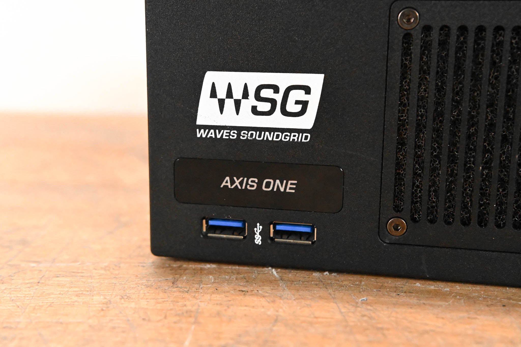 Waves SoundGrid Axis One SoundGrid Computer for Live Audio