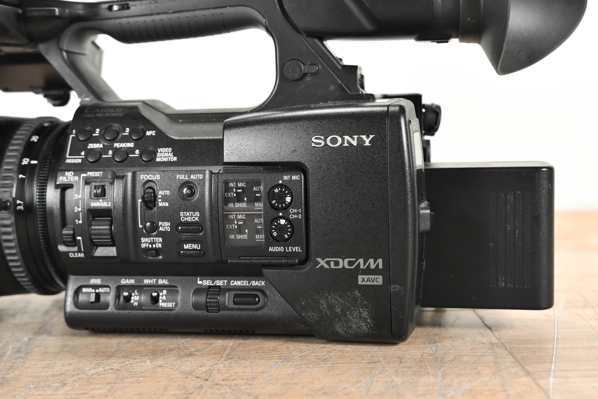 Sony PXW-X180 Full HD XDCAM Handheld Camcorder