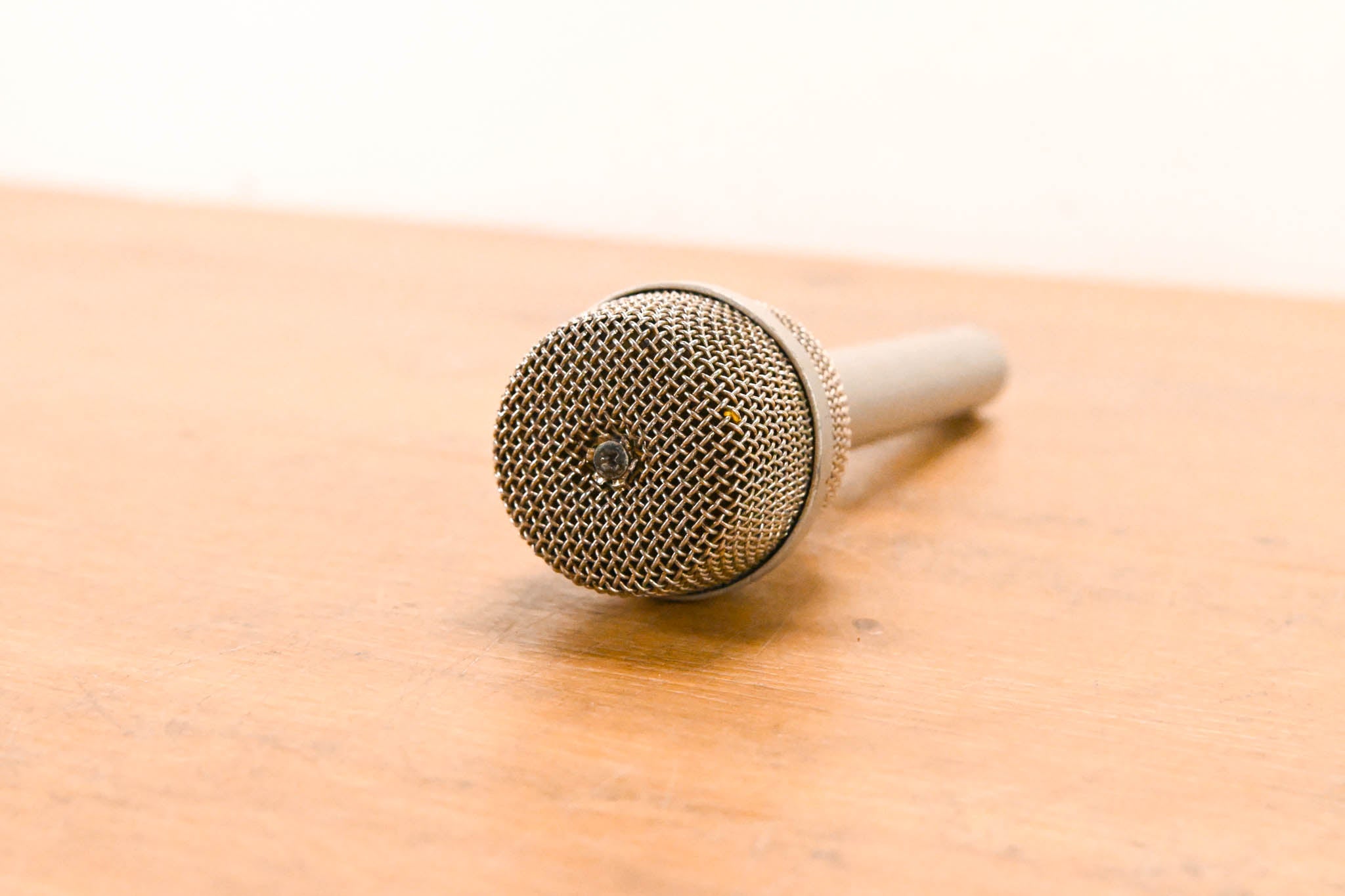 Electro-Voice (EV) RE11 Supercardioid Dynamic Microphone