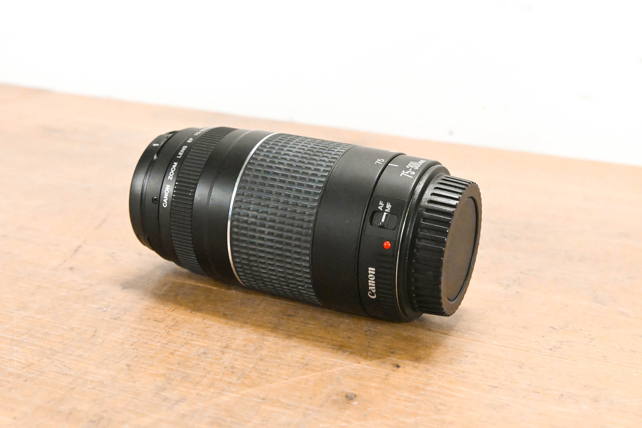 Canon EF 75-300mm f/4-5.6 III Zoom Lens