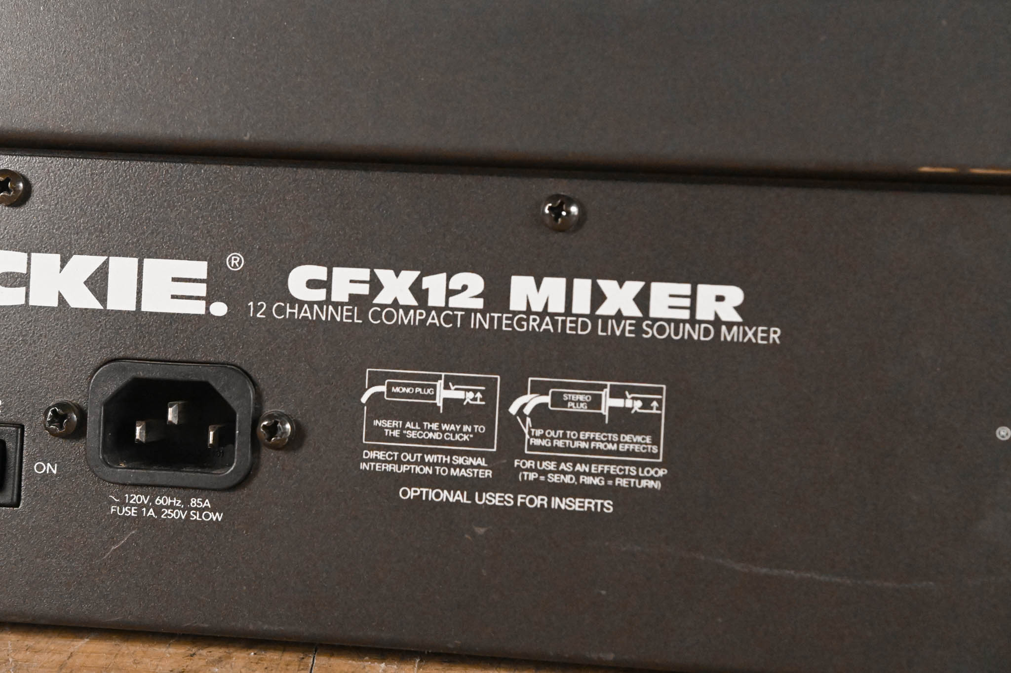 Mackie CFX12 12-Channel Compact Mixer