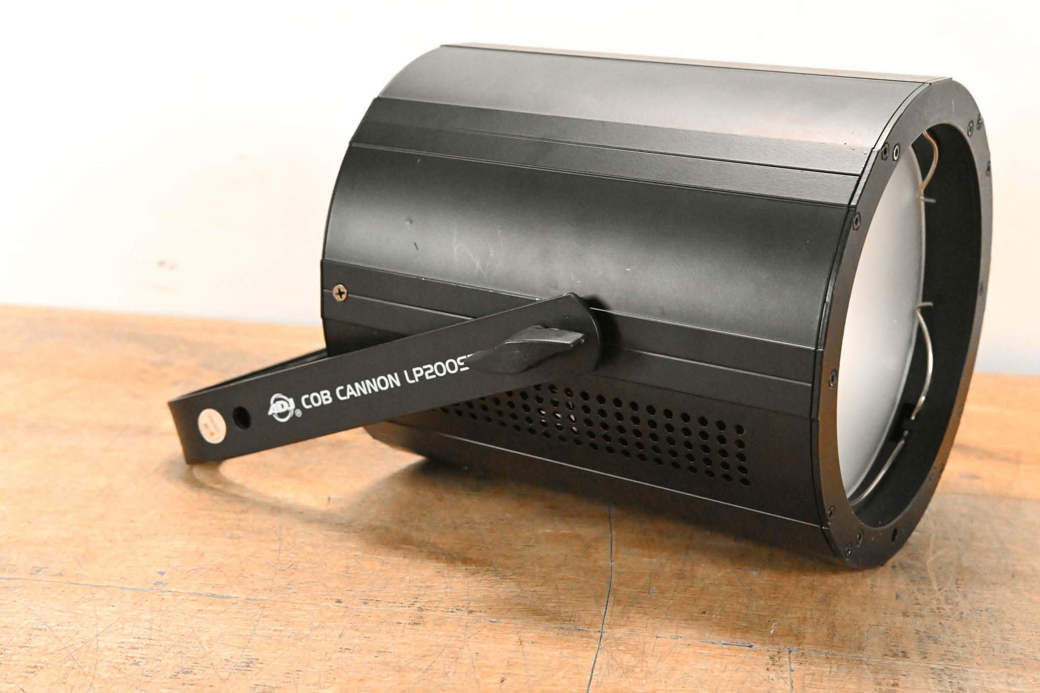 ADJ COB Cannon LP200ST 200W Chip On Board Color Mixing Wash Fixture
