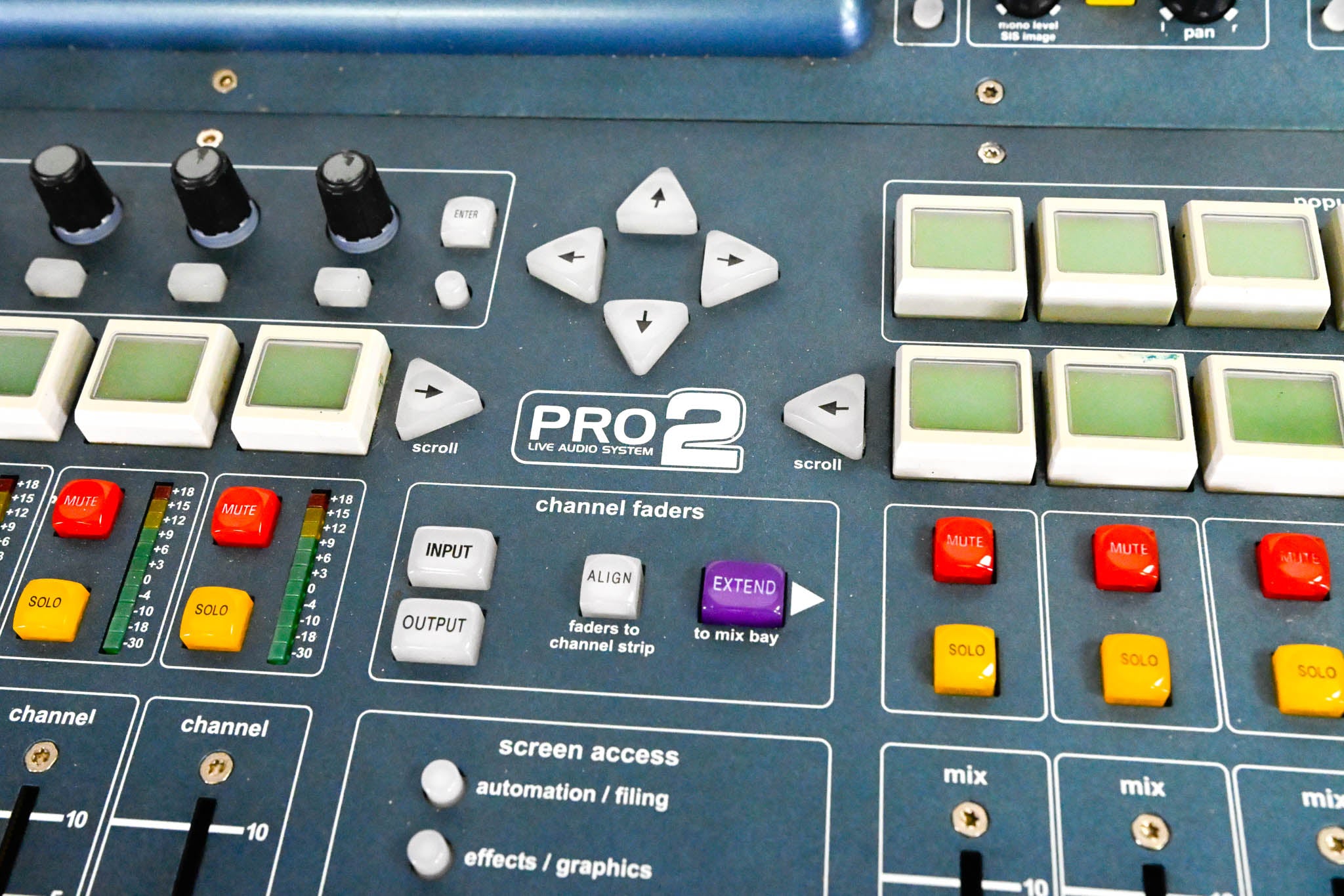 Midas PRO2 Live Digital Audio Mixing Console with Flight Case