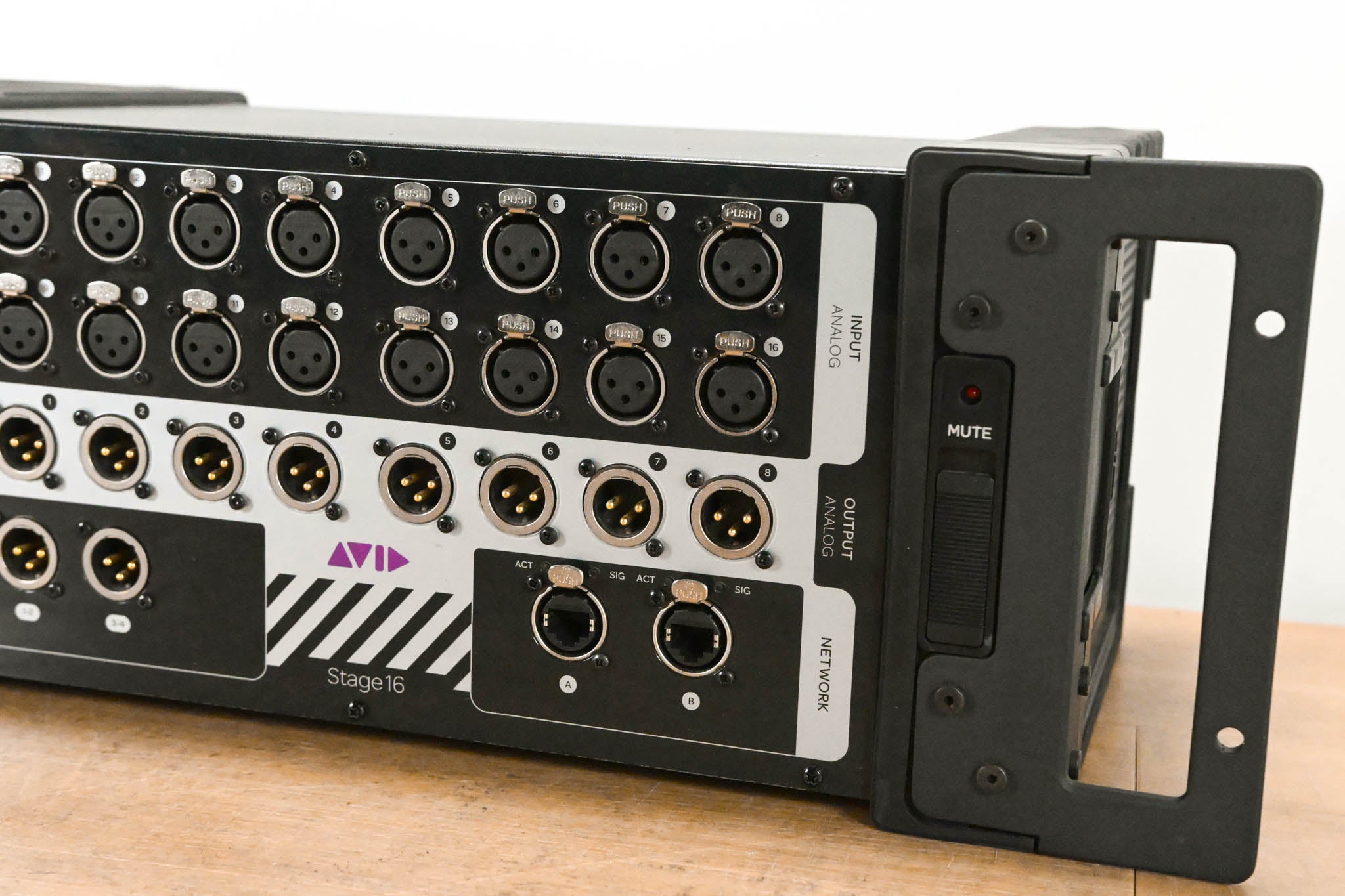 AVID Venue Stage 16 Remote I/O Stage Rack for S3L Digital Mixing System