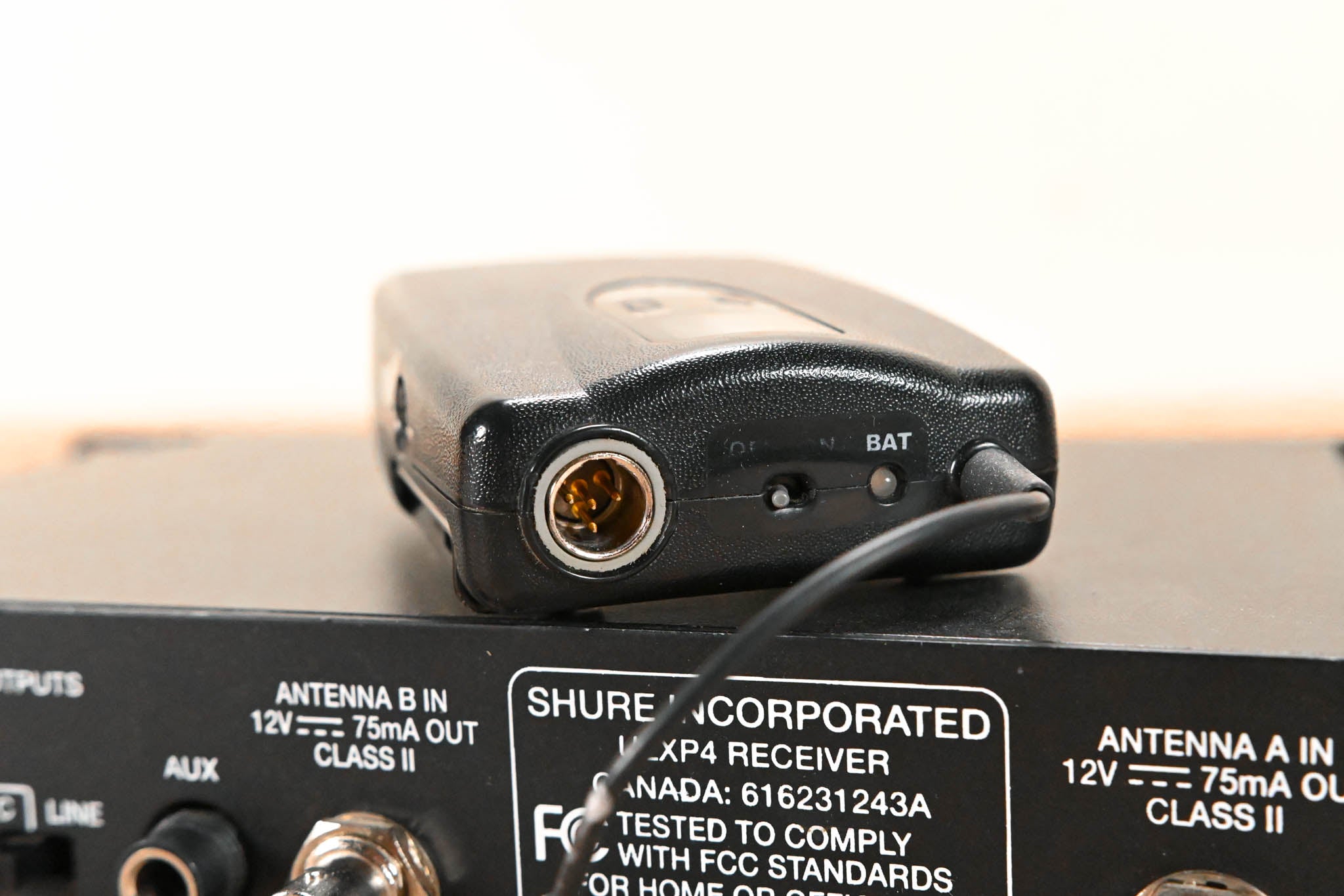 Shure ULXP14 Bodypack Wireless System - J1 Band: 554-590 MHz
