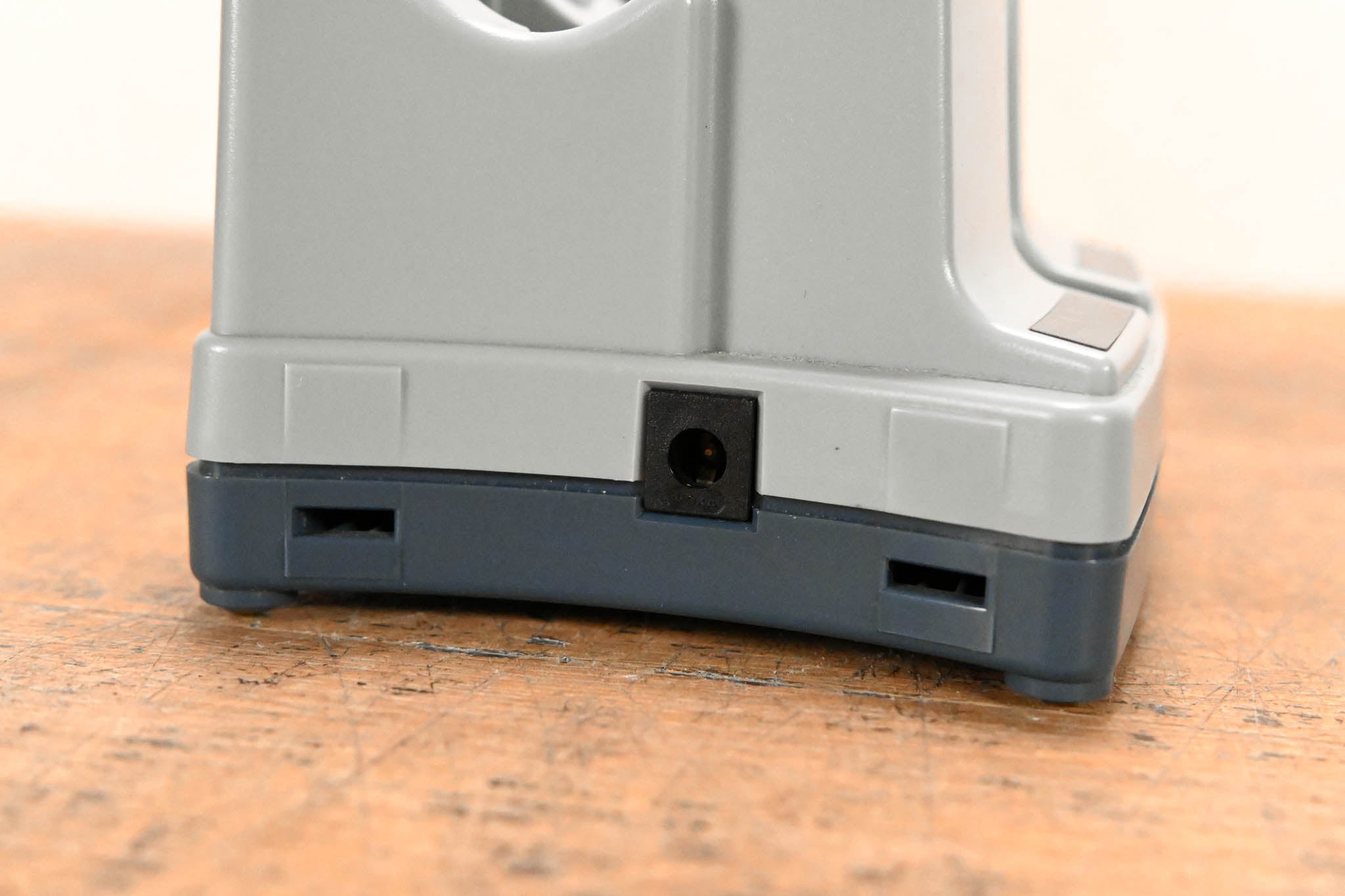 Sennheiser L 2015 Charging Station (NO POWER SUPPLY)