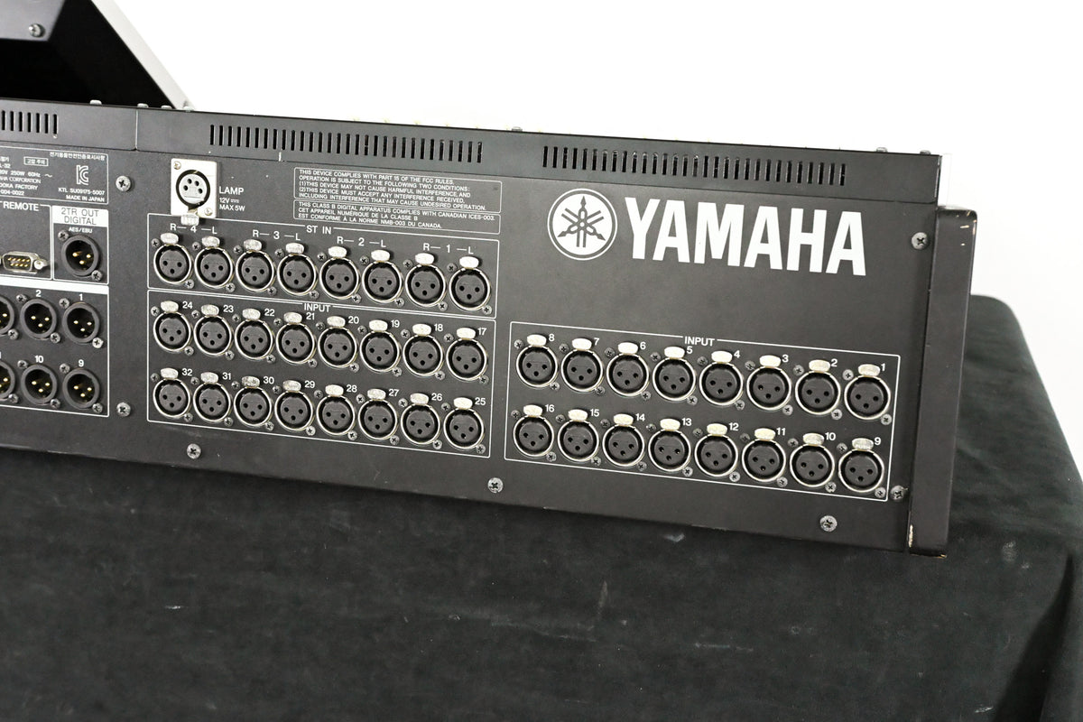 Yamaha M7CL-32 32-Channel Digital Audio Mixing Console