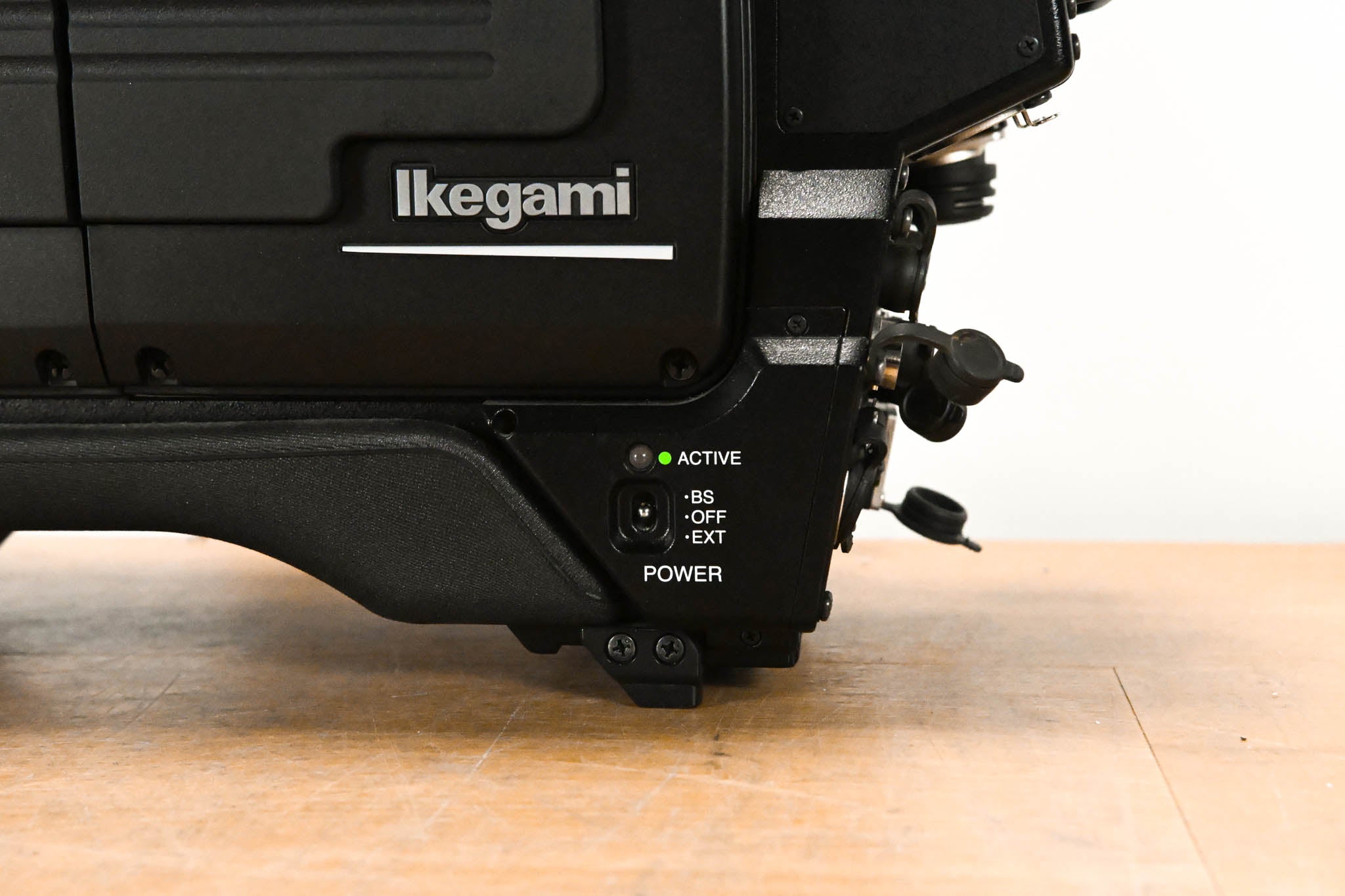 Ikegami HC-HD300 3-CMOS Full HD Camera w/ FA-300 Fiber Adapter