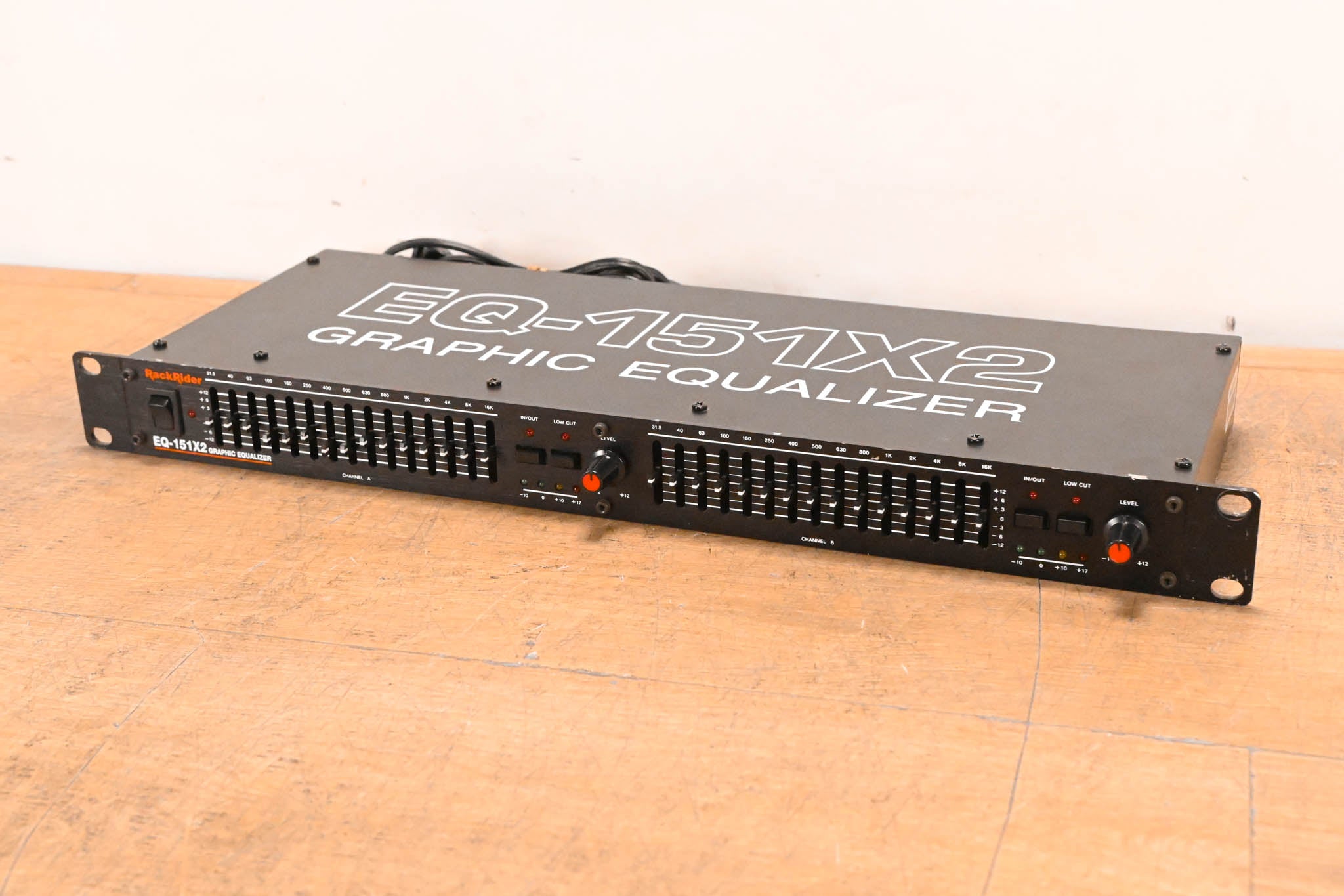 その他 equalize A3S AUDIO 7-BAND Graphic Equalizer W/ Front 3.5mm Aux Input & Rear