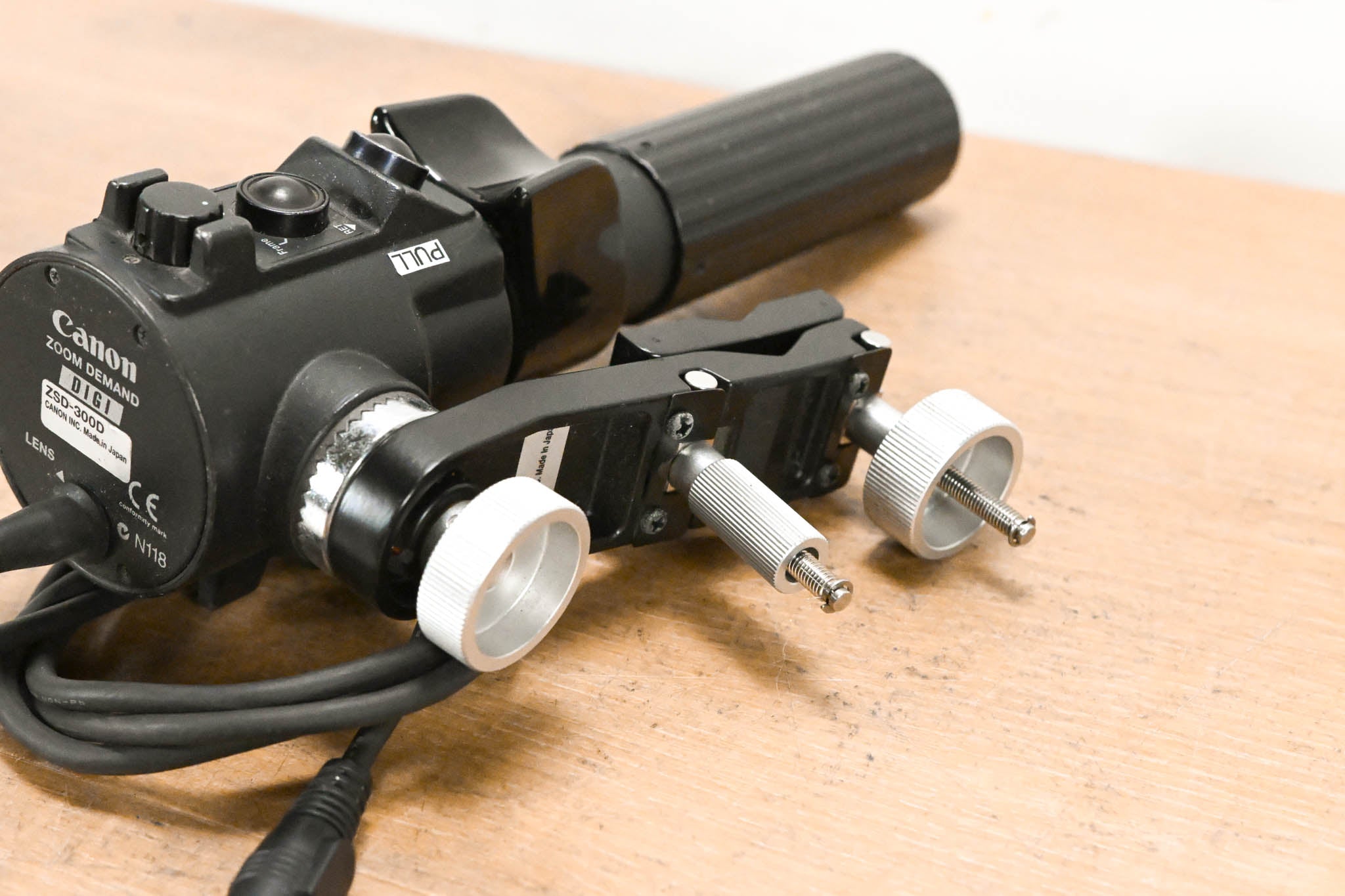 Canon ZSD-300D Digital Zoom Servo Demand
