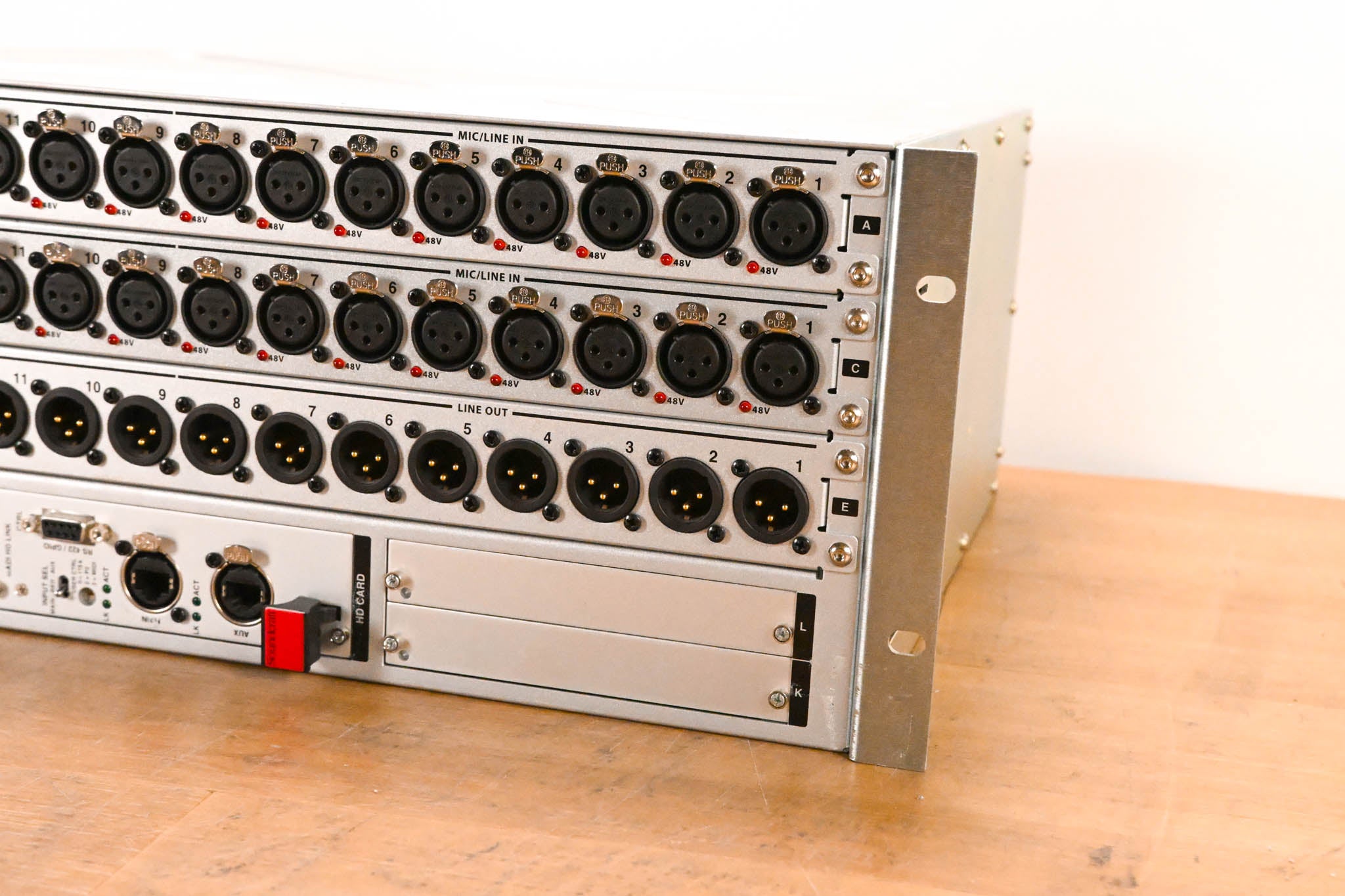Soundcraft Compact Stagebox - 32 Mic/Line Inputs, 16 Line Outputs