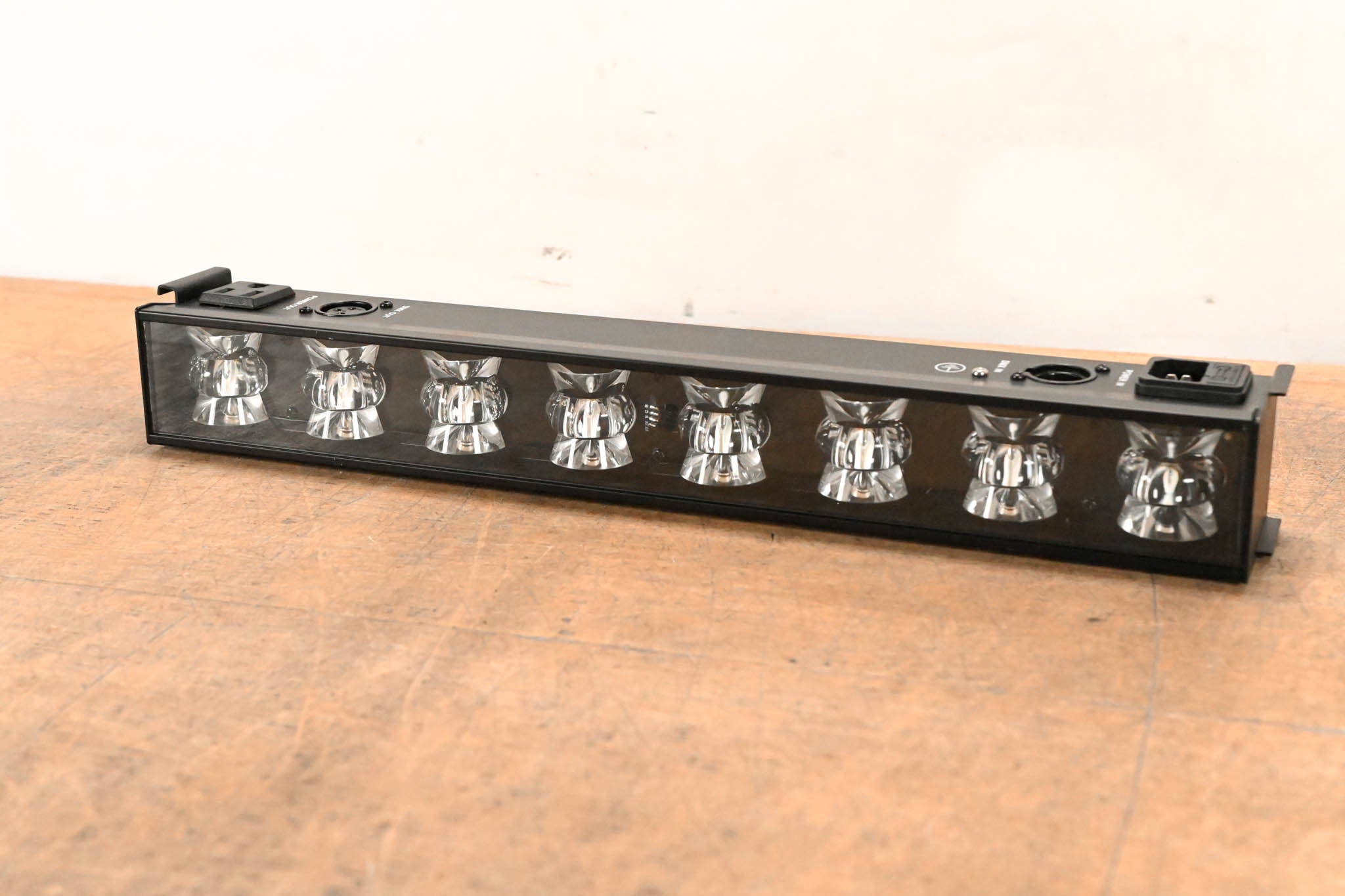 Blizzard Lighting LB Spekrum RGB LED Wash Bar Light