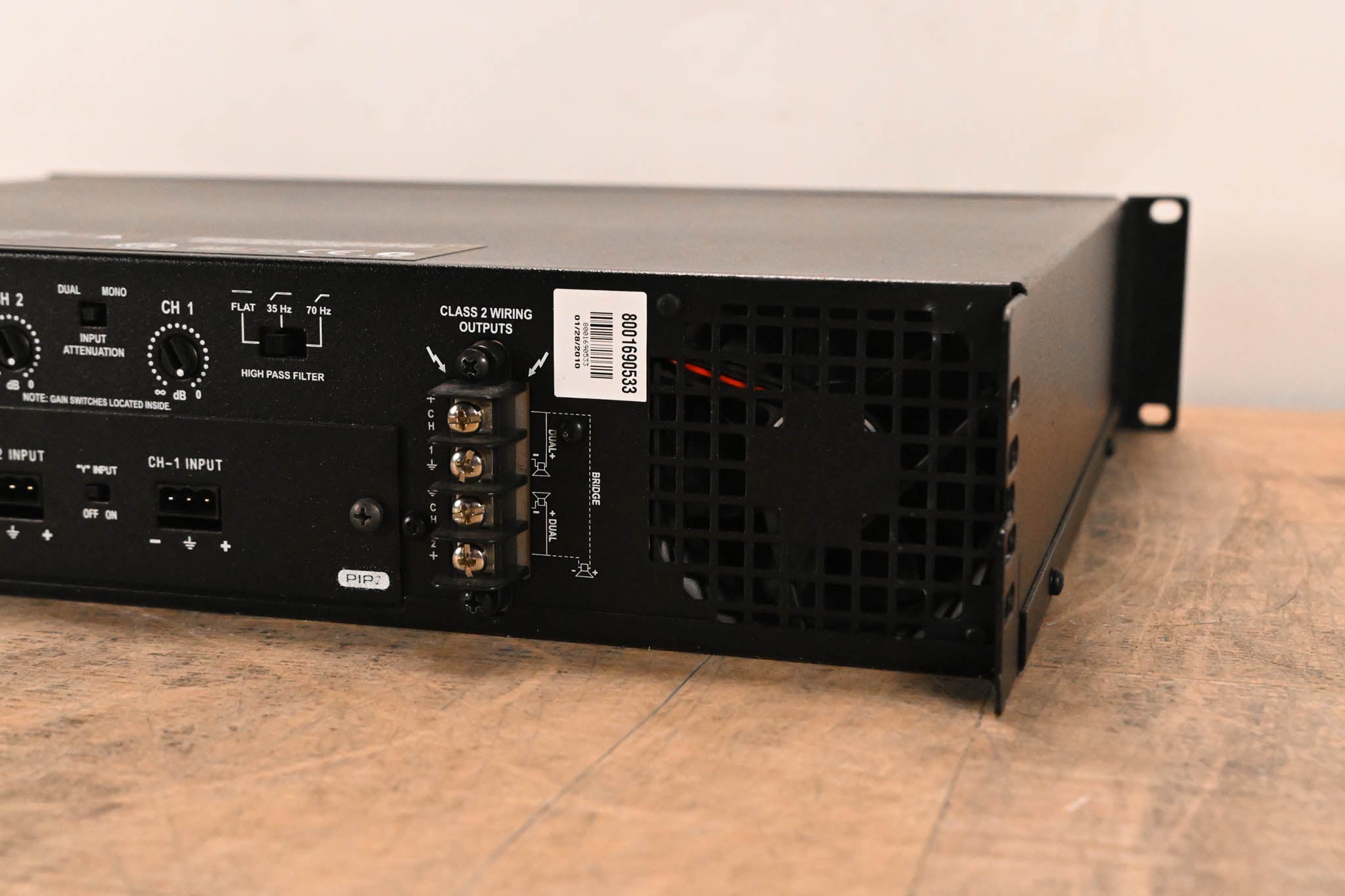 Crown CTs 600 Two-Channel 300W Power Amplifier