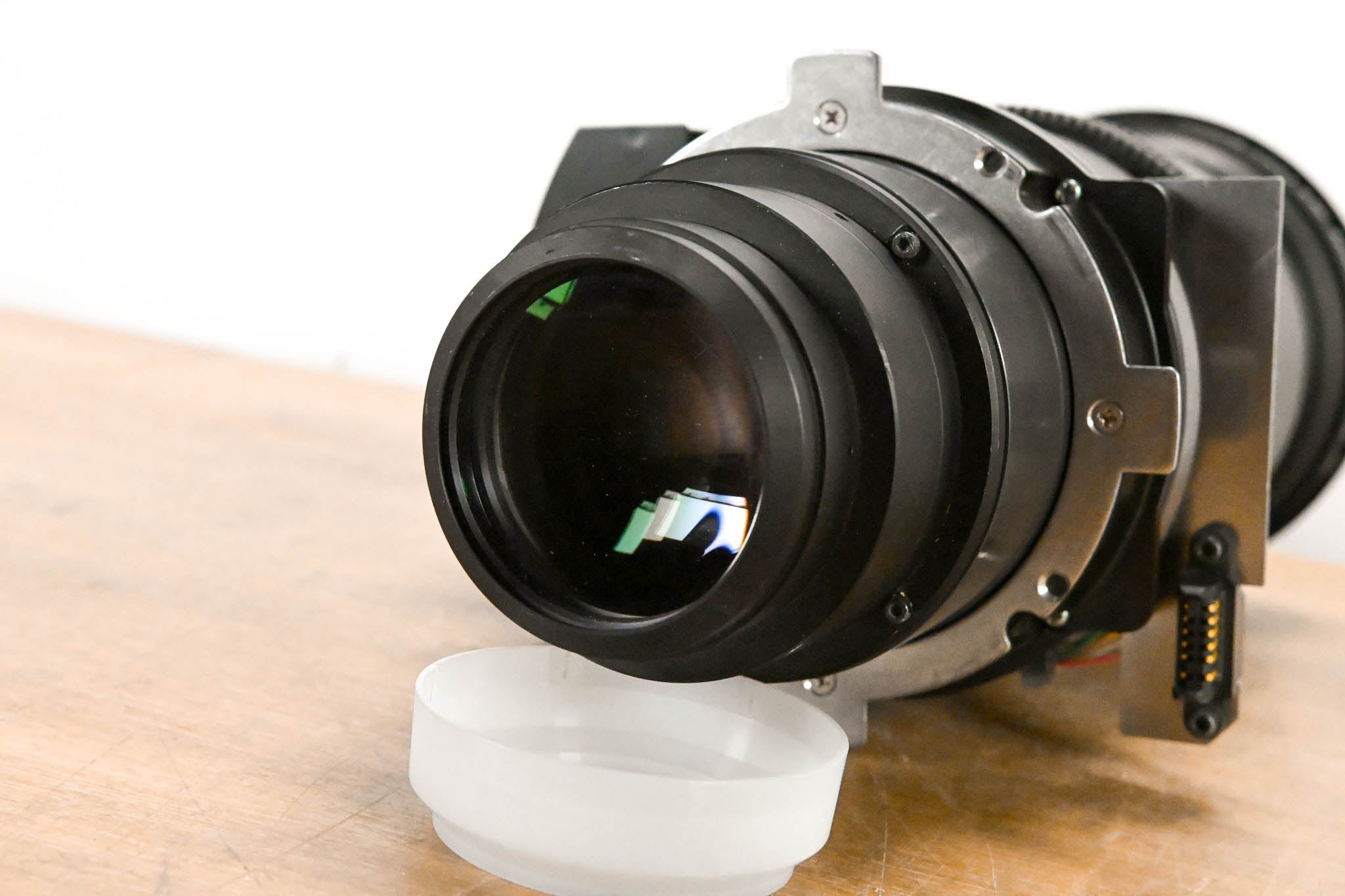Christie 1.5-2:1 0.95" SXGA+ / 1.4-1.8:1 CT 0.95" HD Projector Zoom Lens