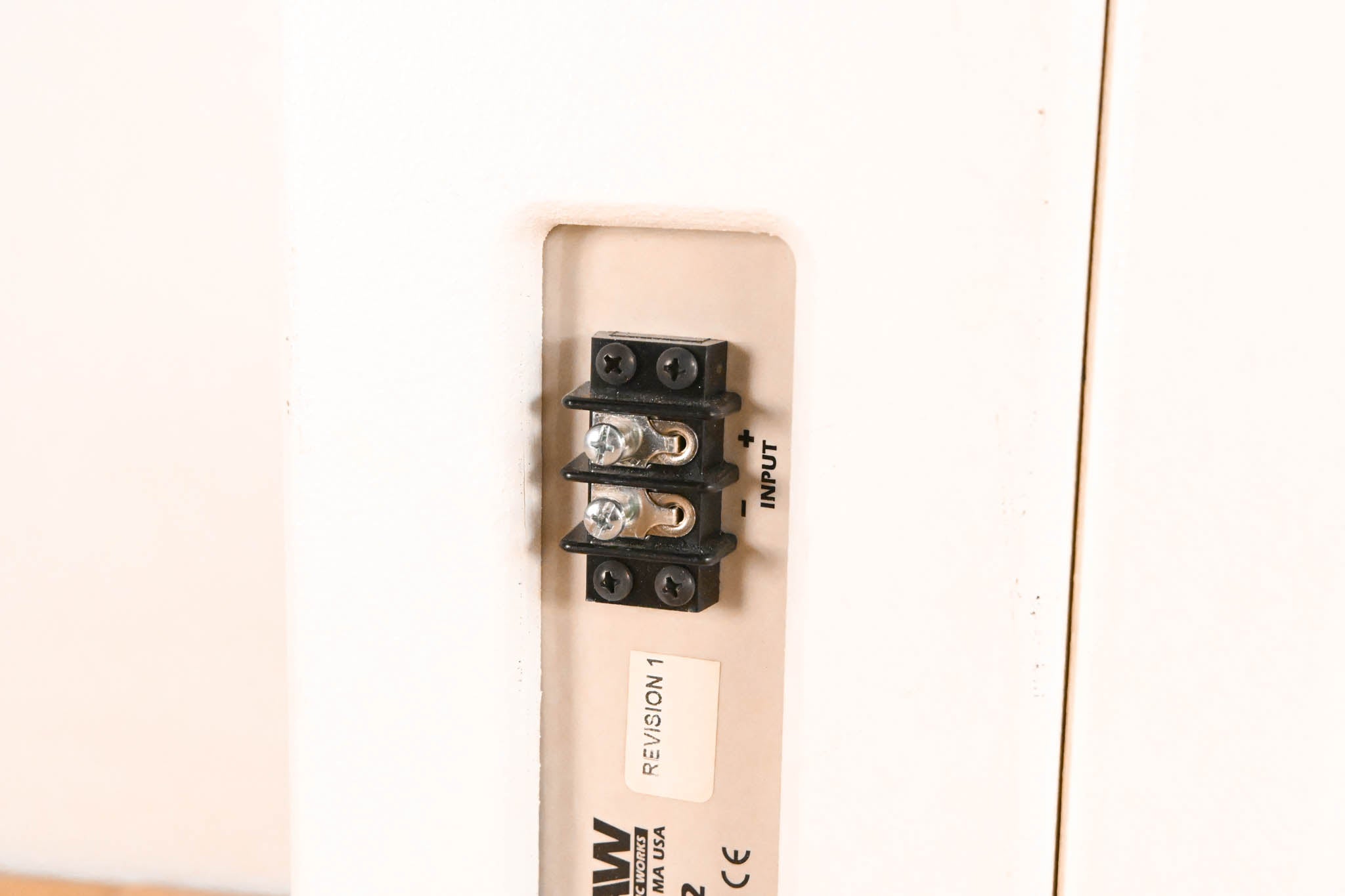 EAW UB52 Two-Way Full-Range Loudspeaker - White (PAIR)