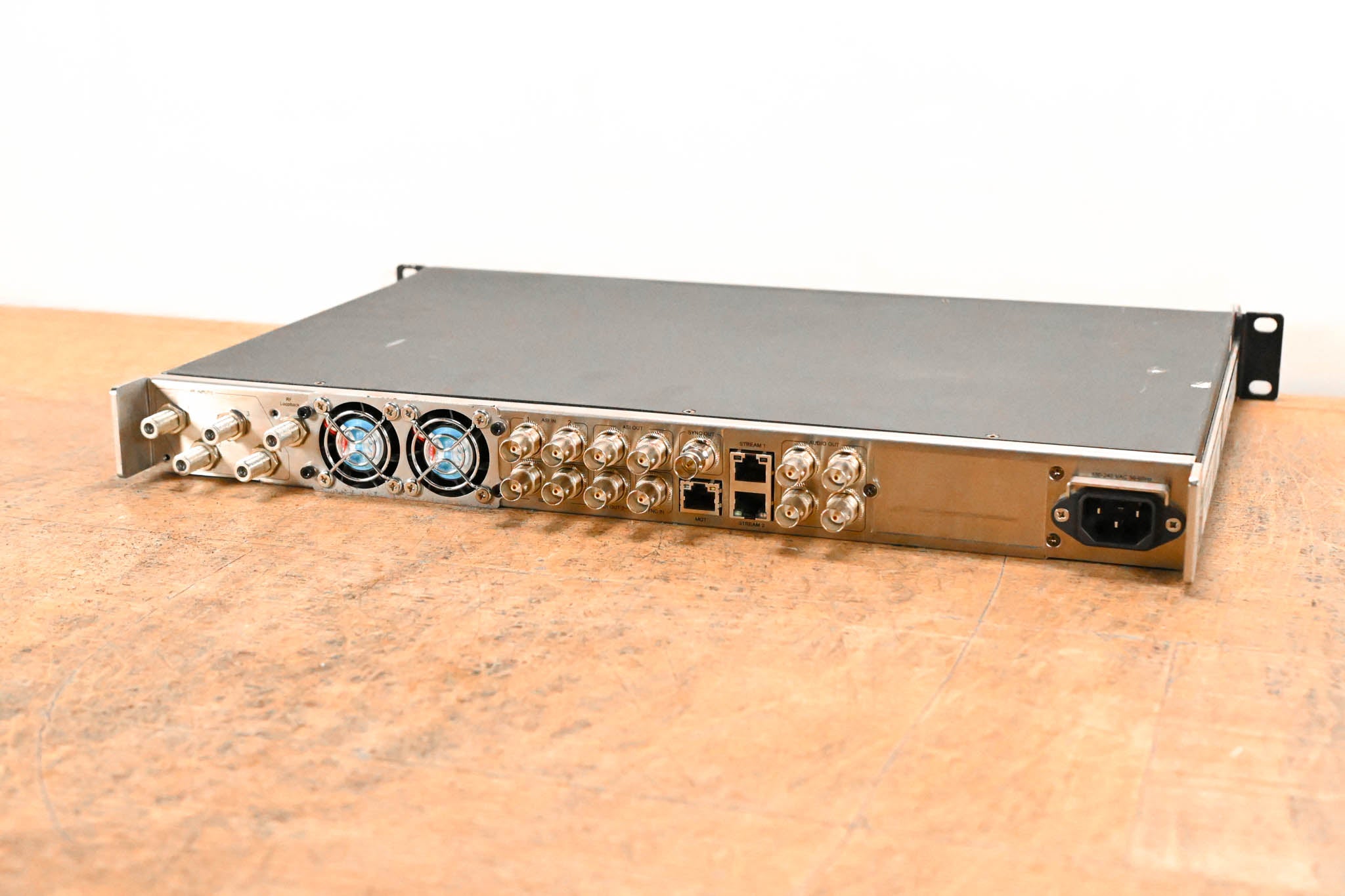 Ateme Kyrion DR5000 Ultra-Low Latency Integrated Receiver Decoder