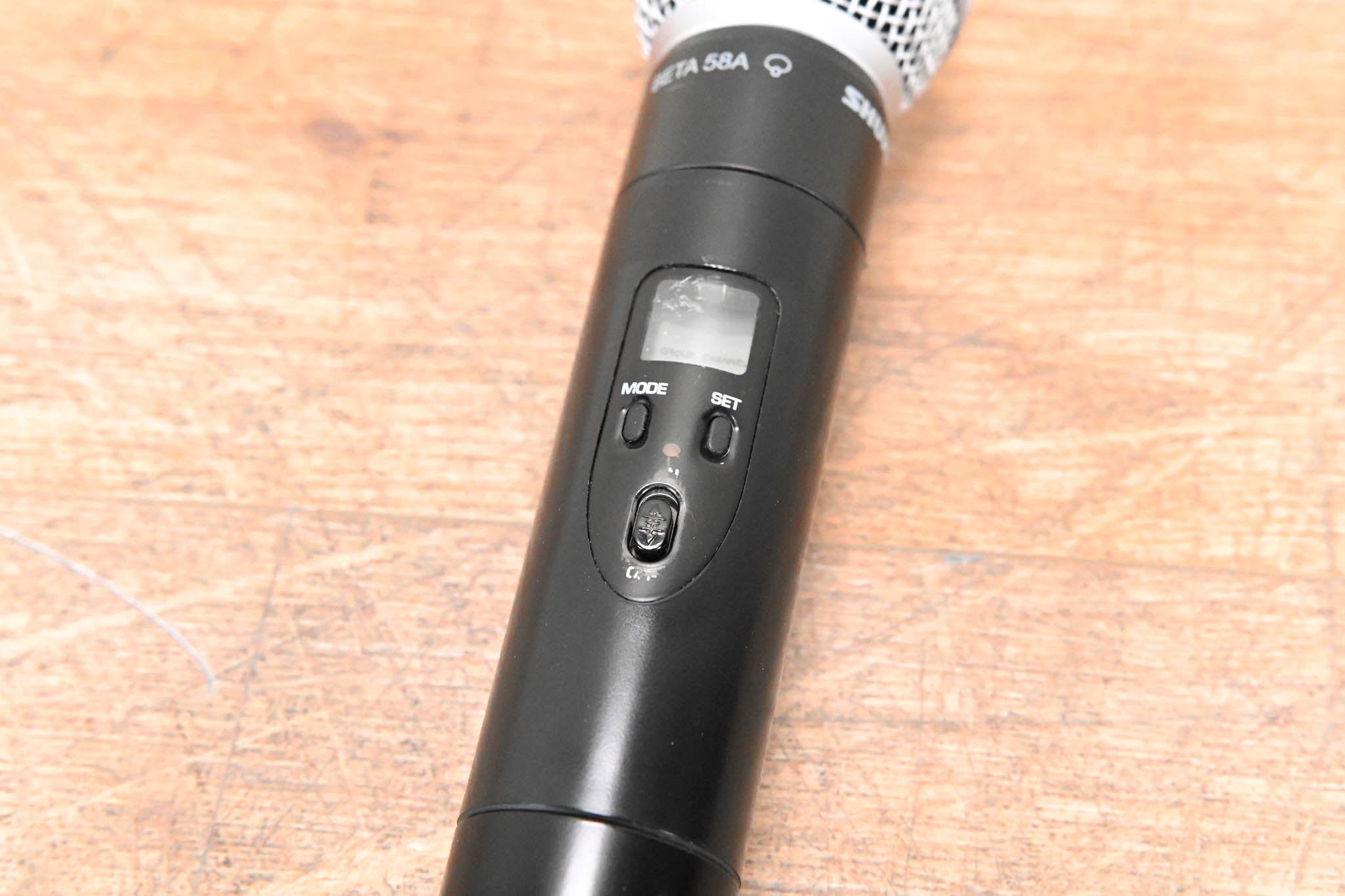 Shure ULXP24/BETA58 Handheld Wireless System - J1 Band: 554-590 MHz