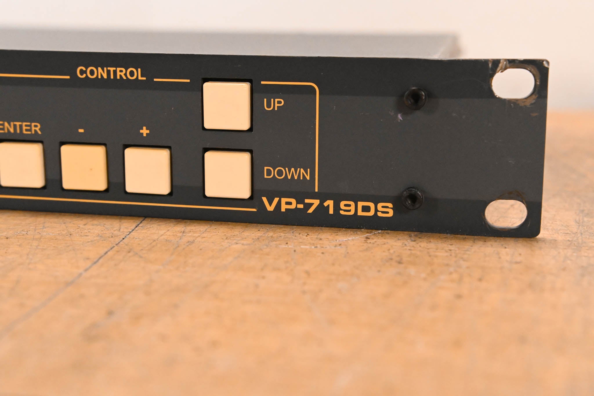 Kramer VP-719DS ProScale 7-Input Seamless Switcher / Scaler