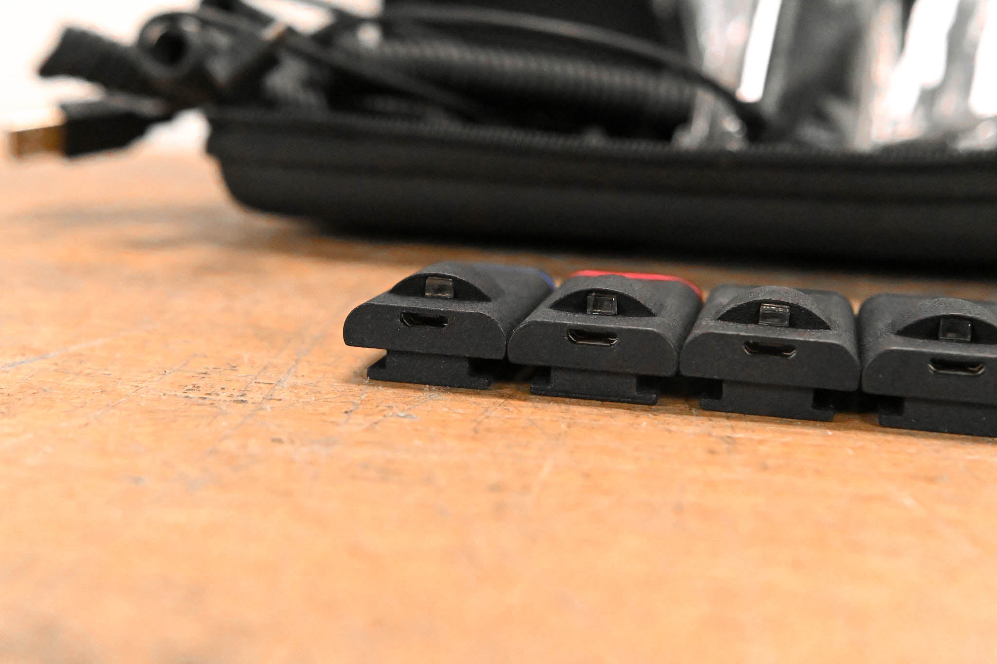 Cuebi Wireless Tally Lights with USB Cables (Set of 4)